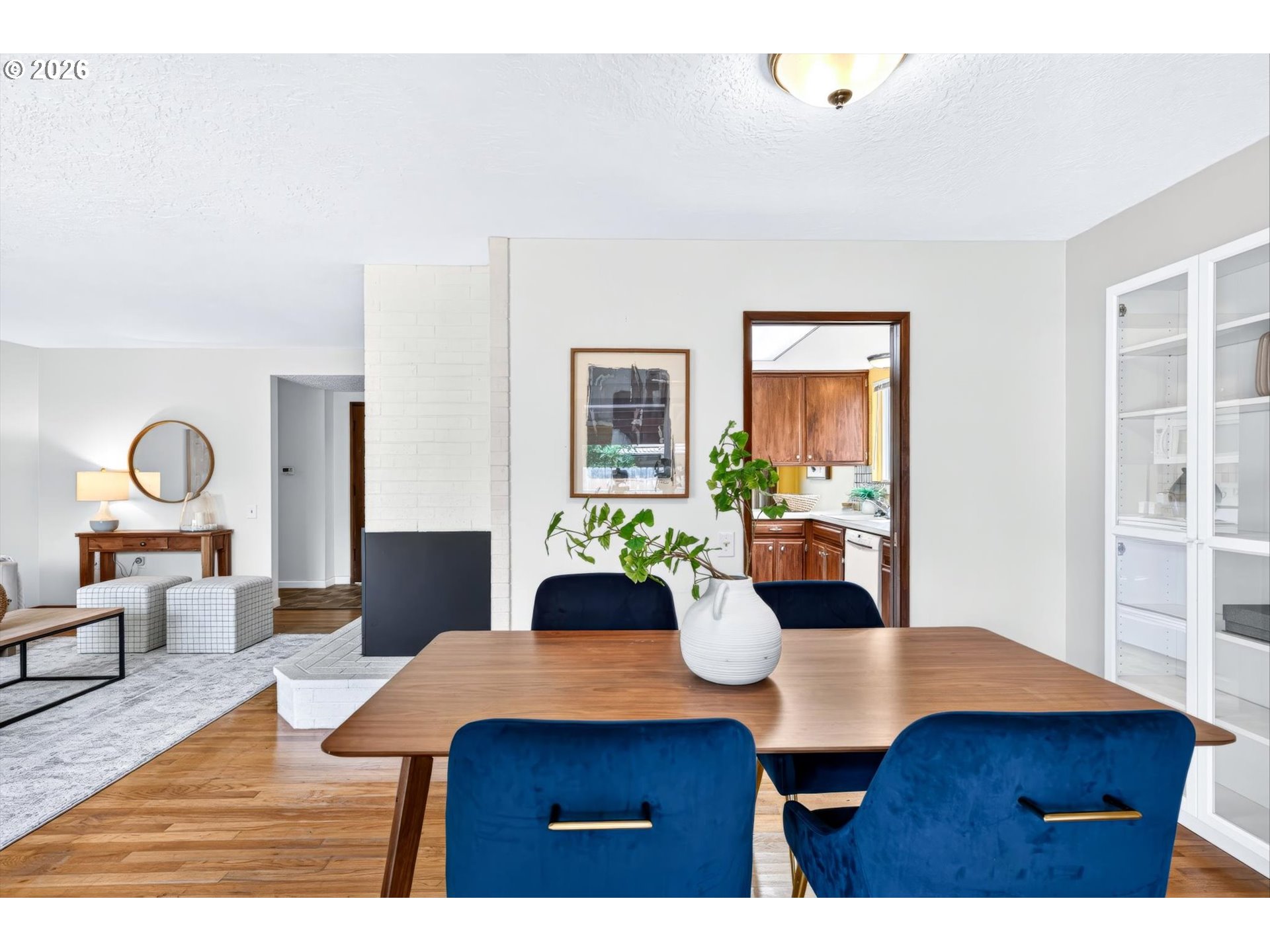 property viewer photo 15