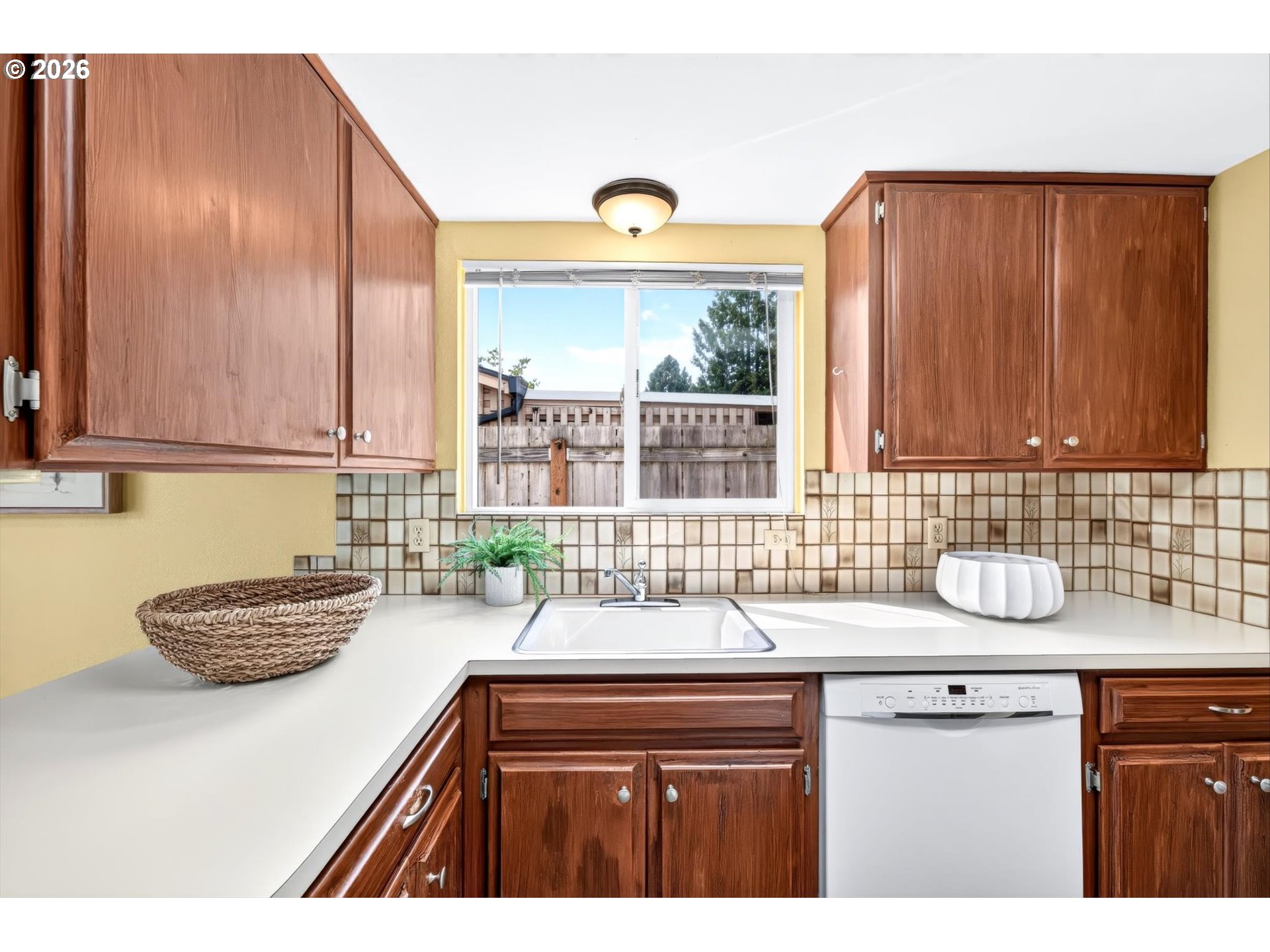 property viewer photo 22