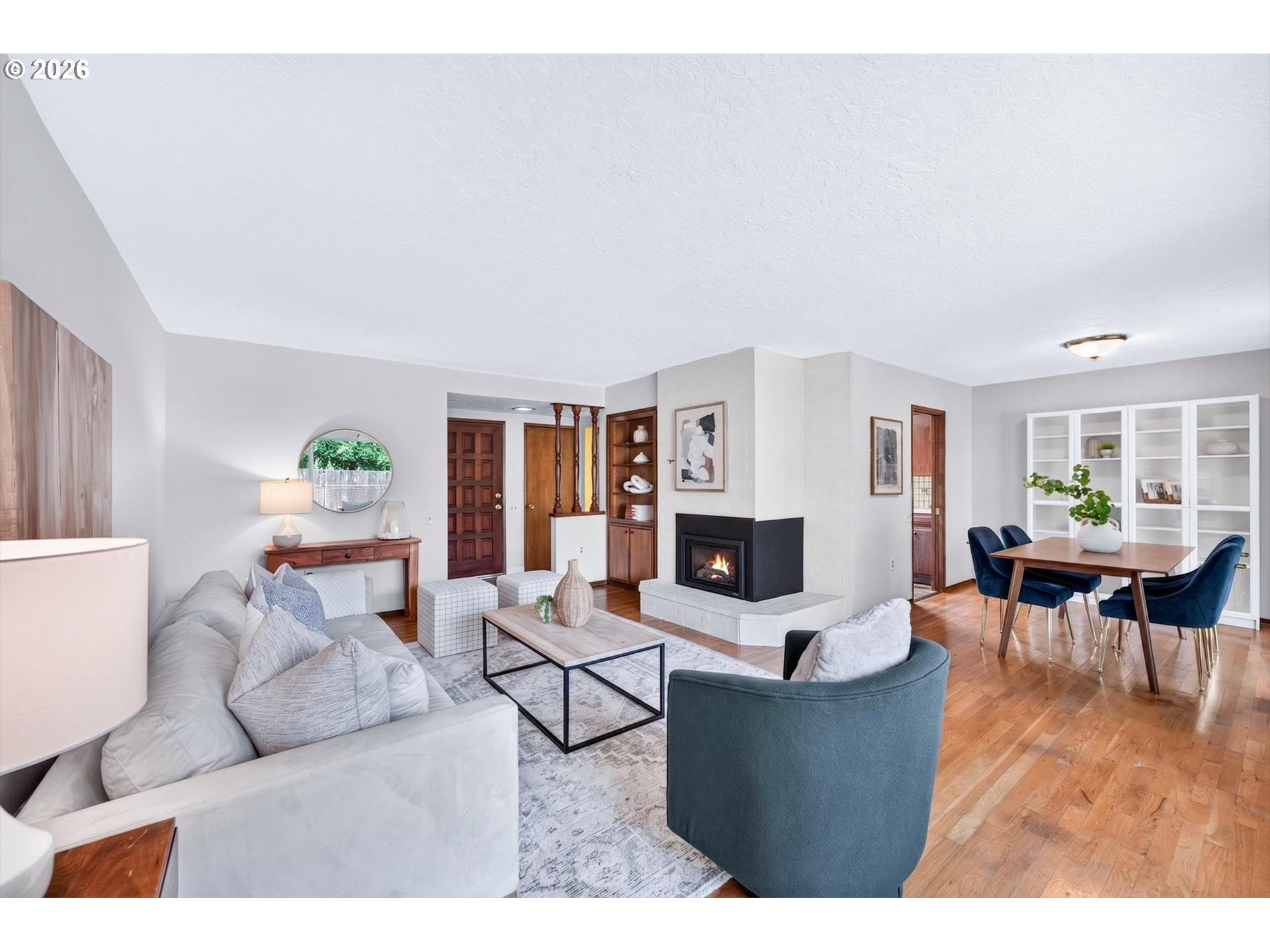 property viewer photo 4