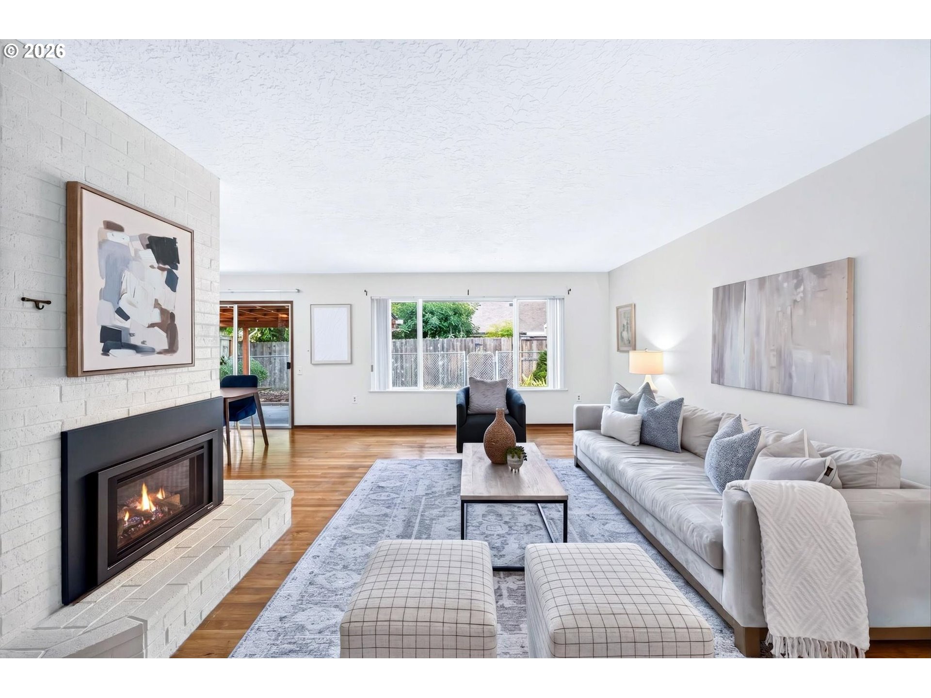 property viewer photo 6