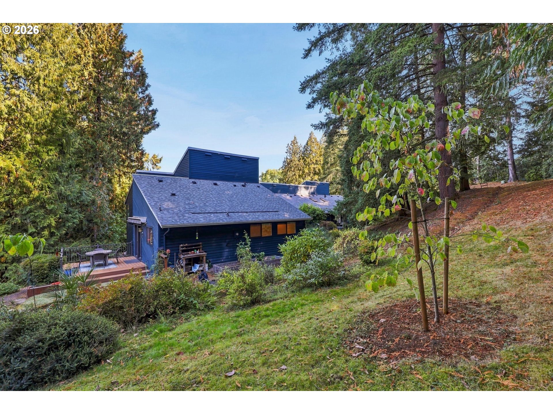 main property photo 33