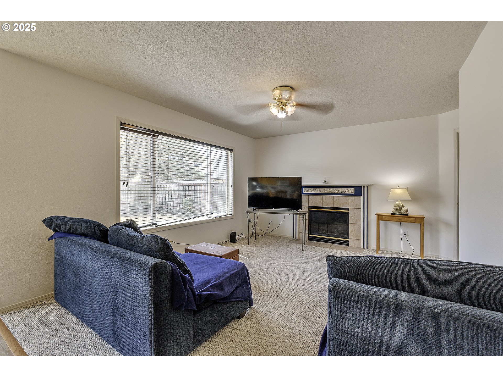 property viewer photo 13