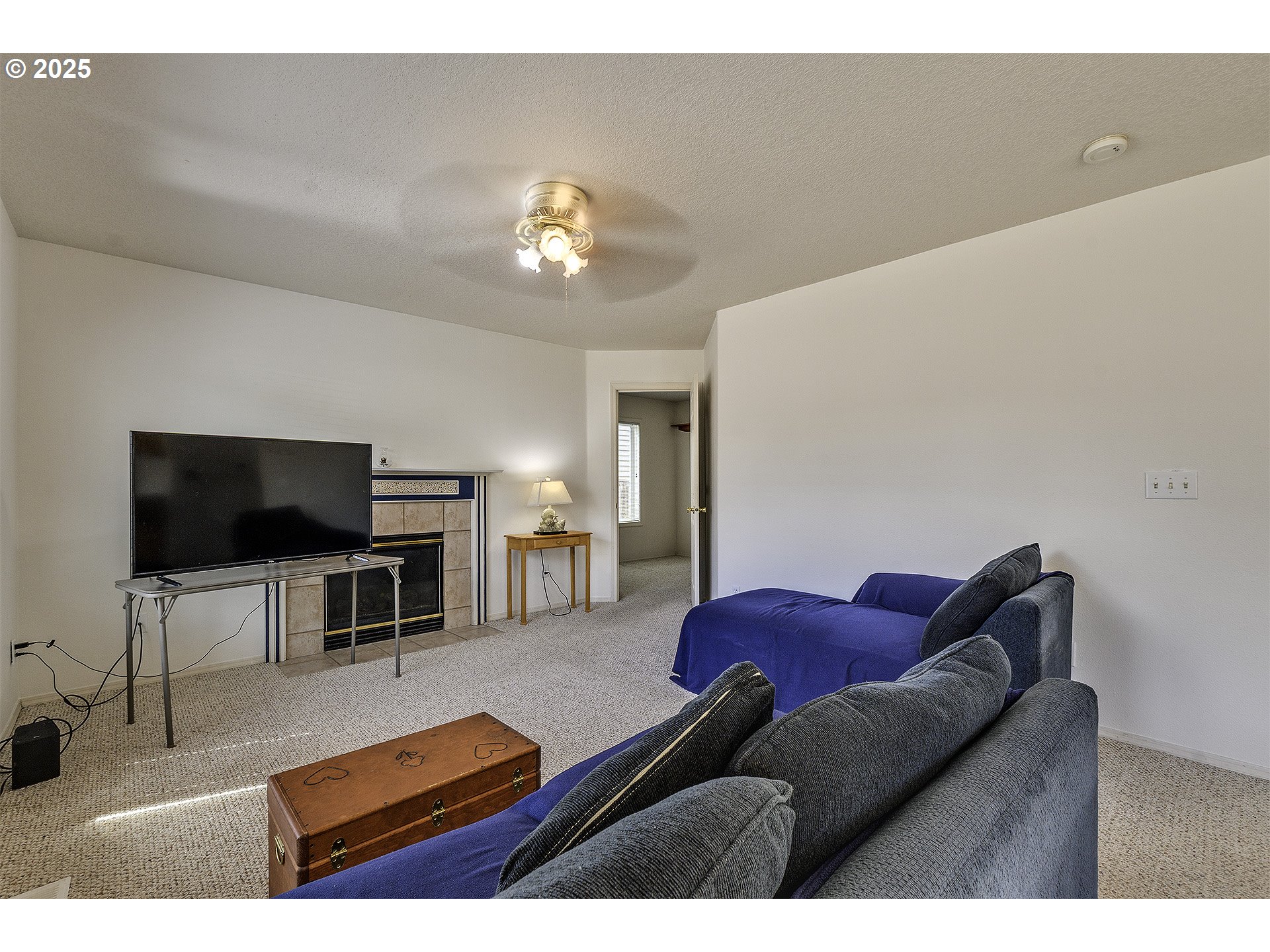 property viewer photo 14