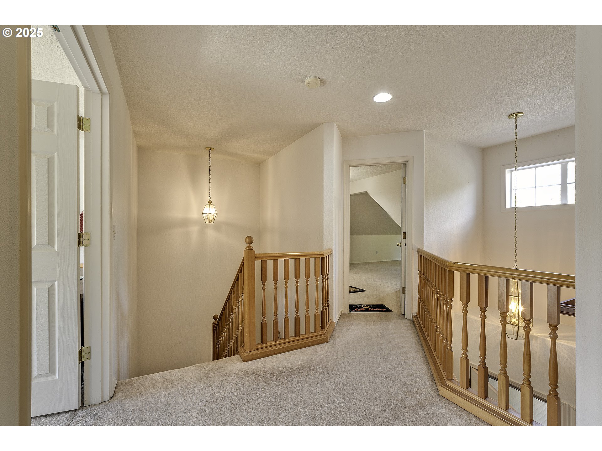 property viewer photo 19