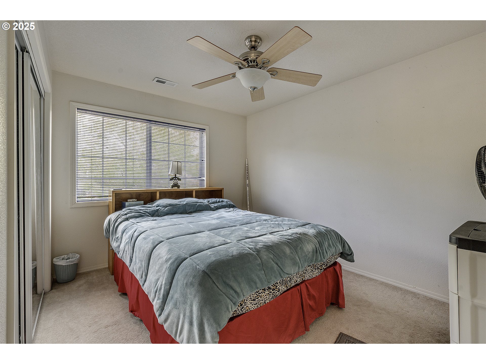 property viewer photo 24