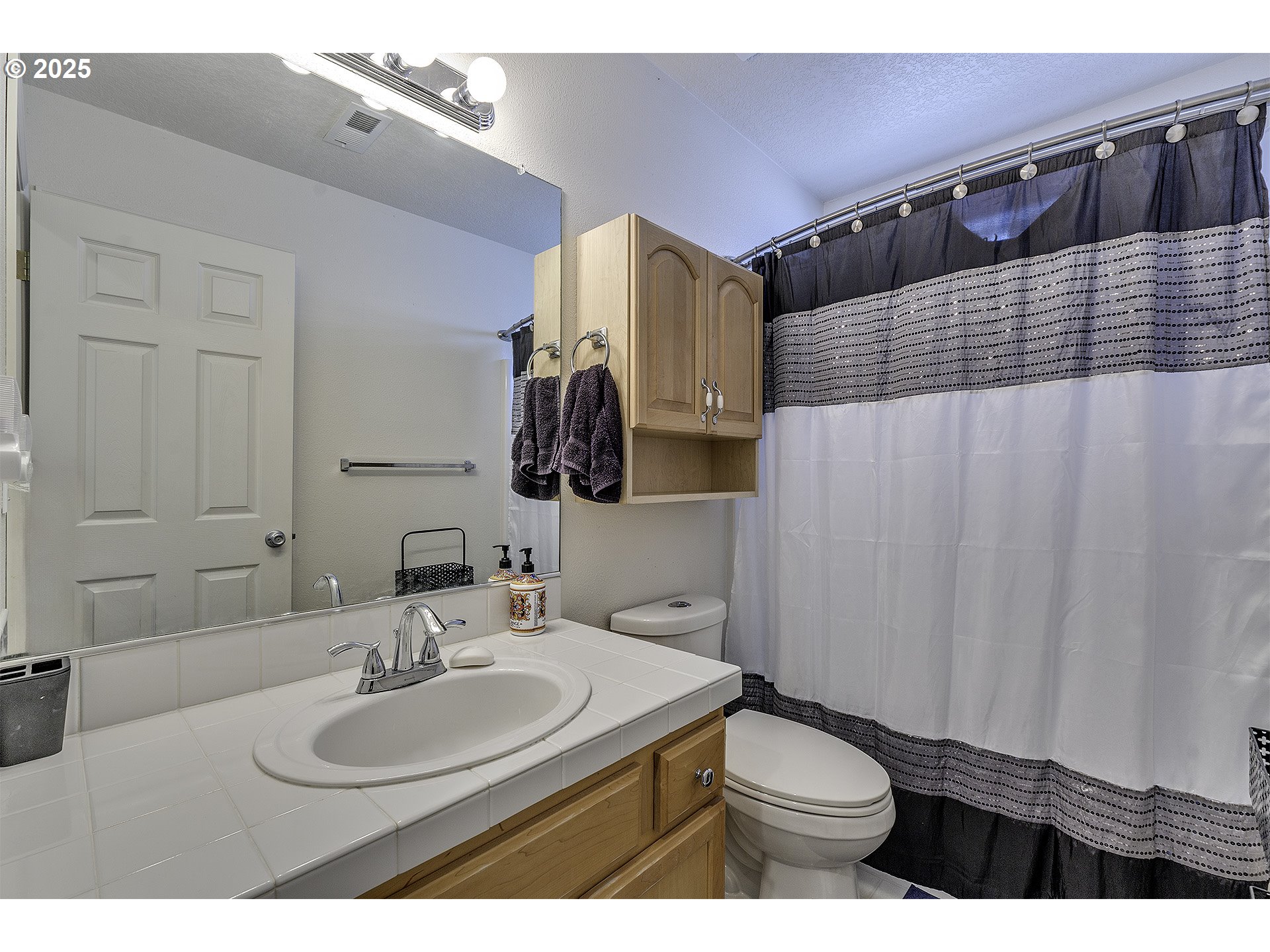 property viewer photo 27