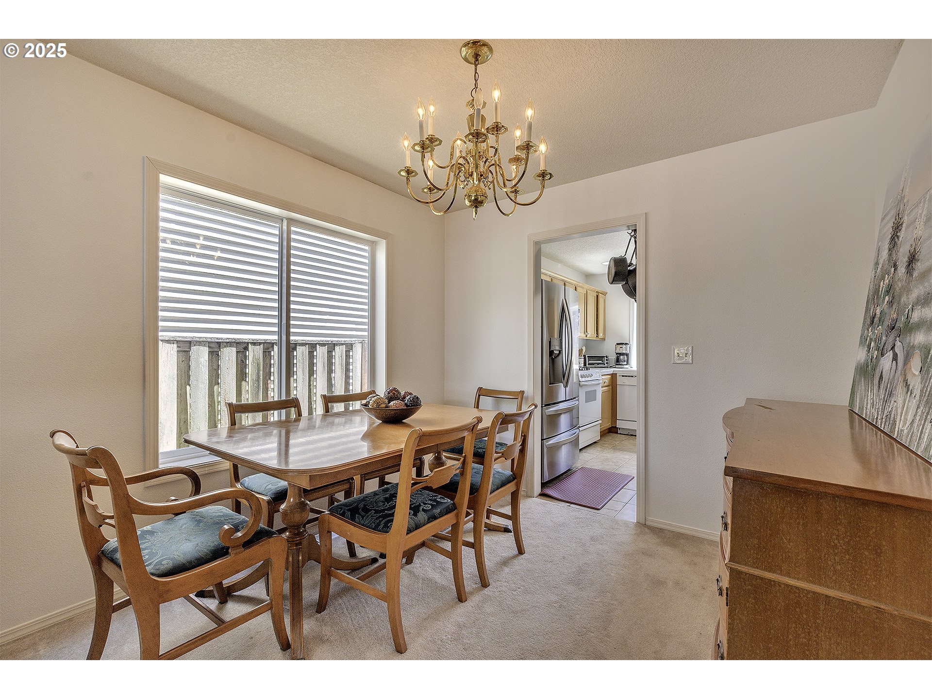 property viewer photo 5