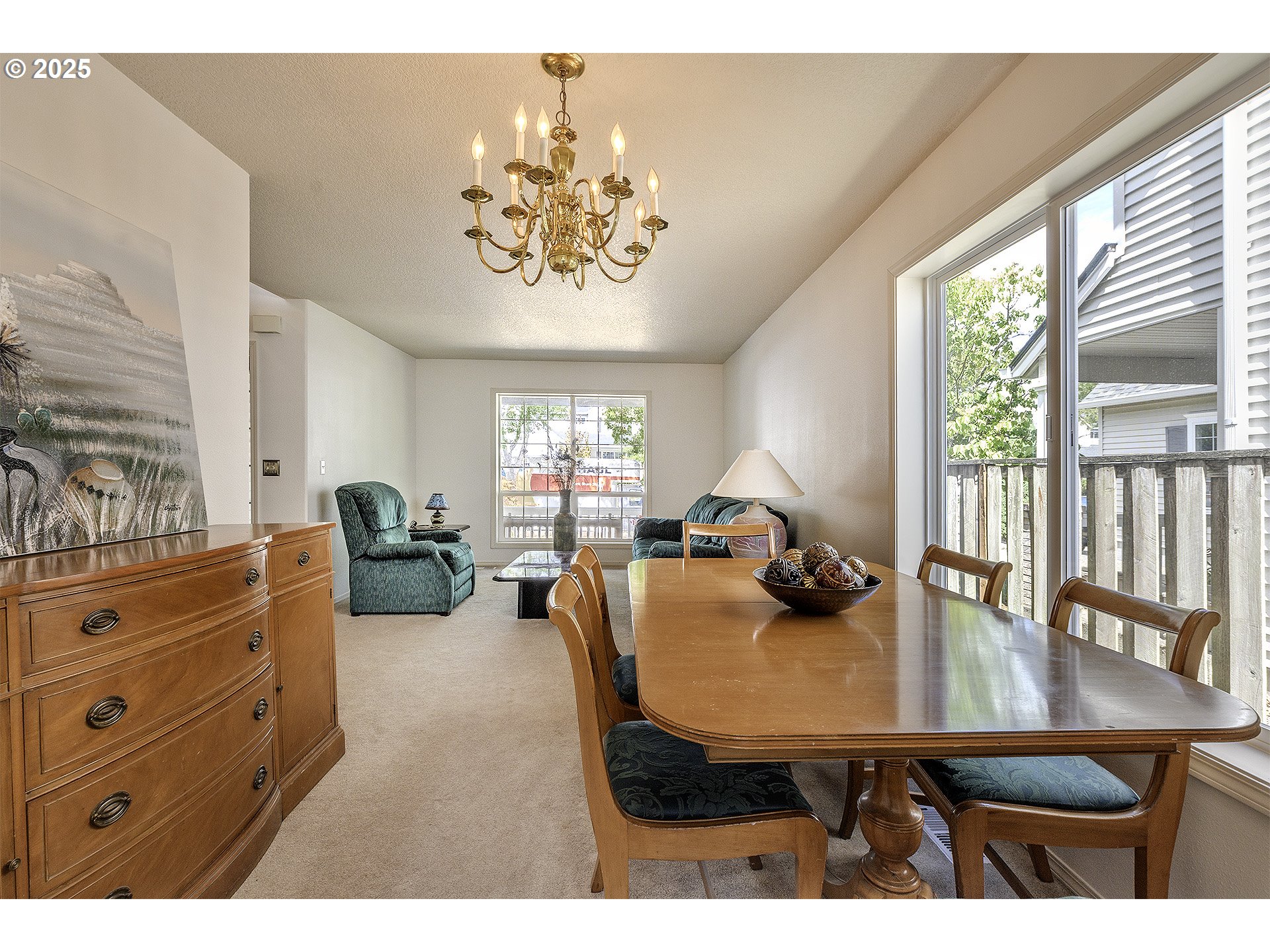 property viewer photo 6