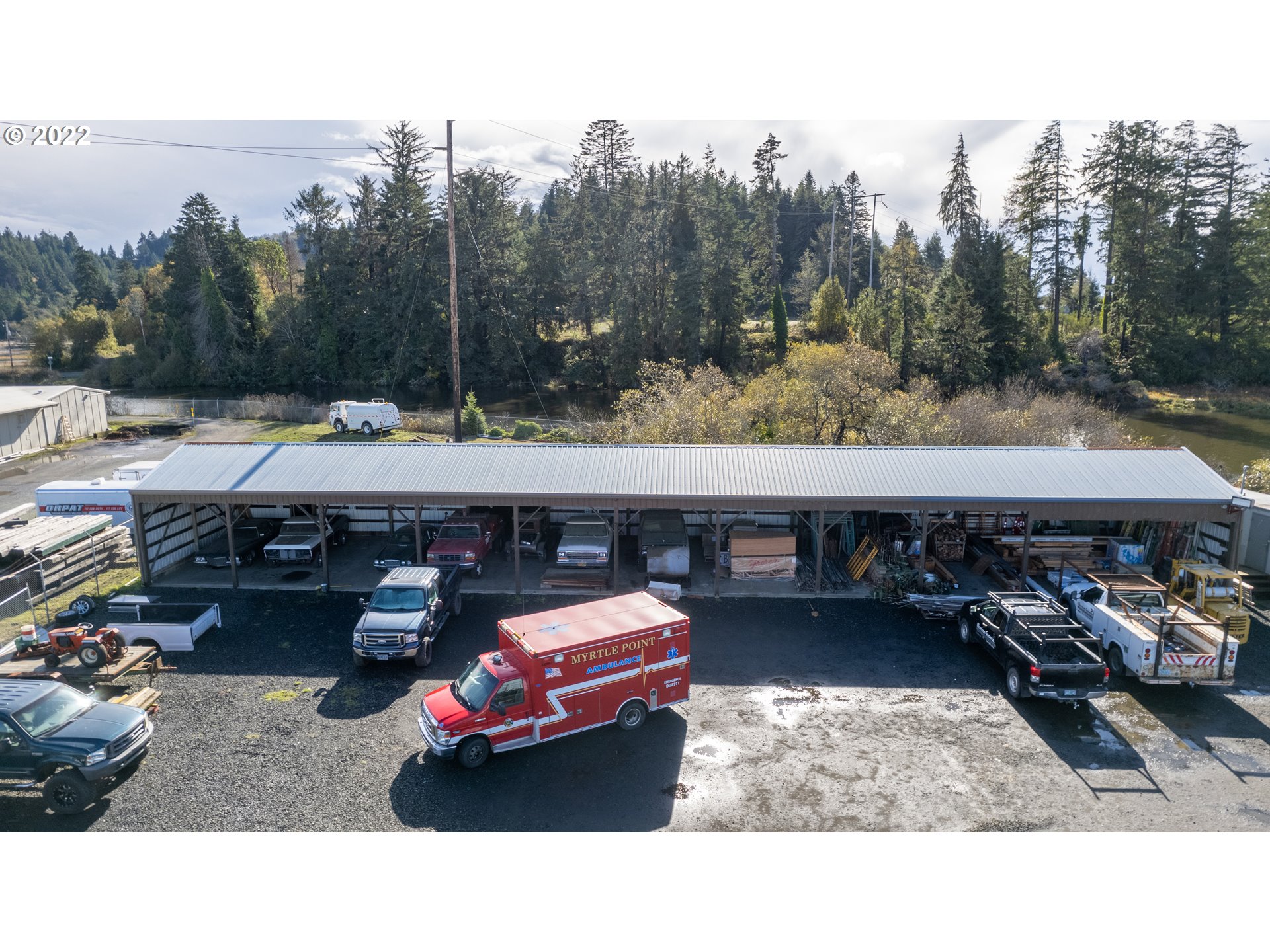 main property photo 18