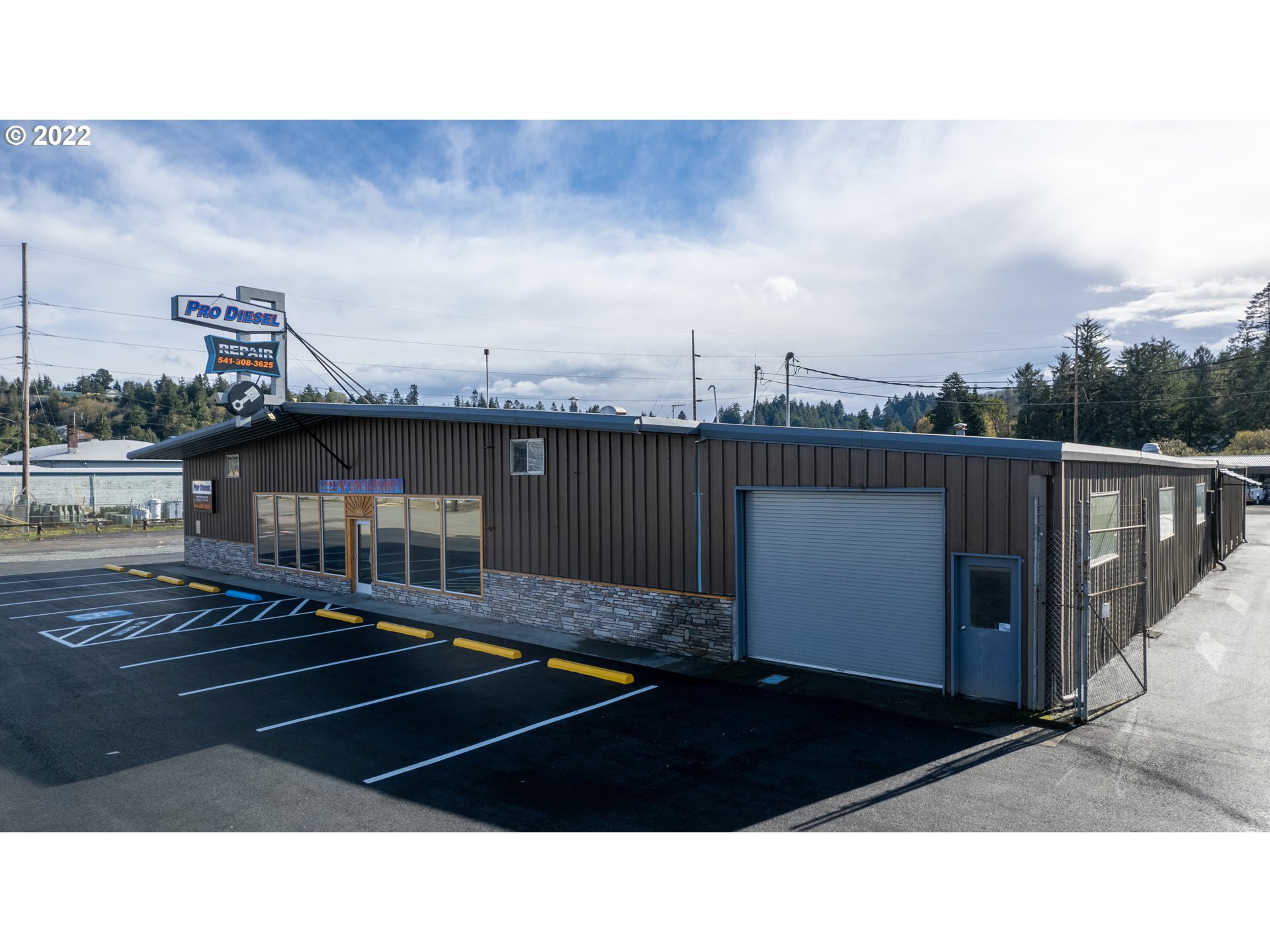 main property photo 4