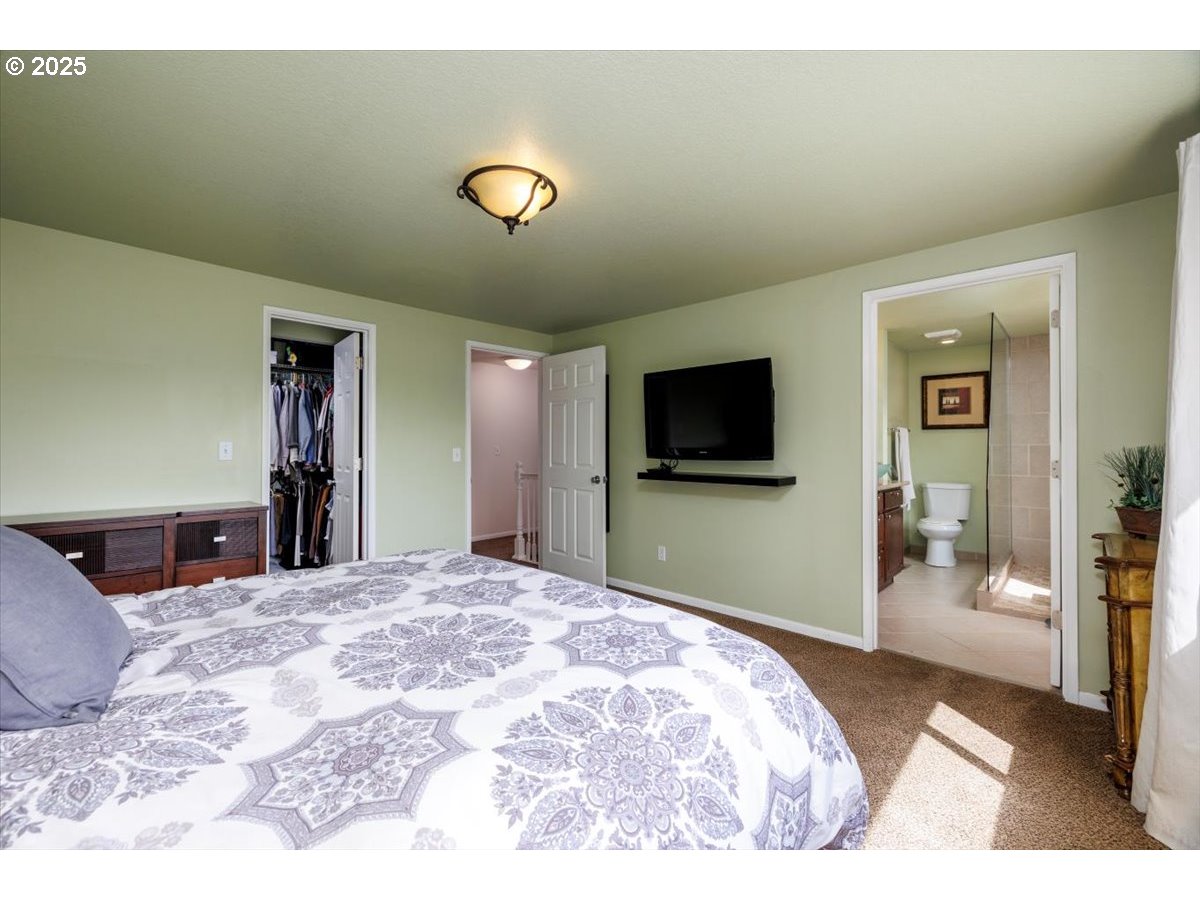 property viewer photo 17