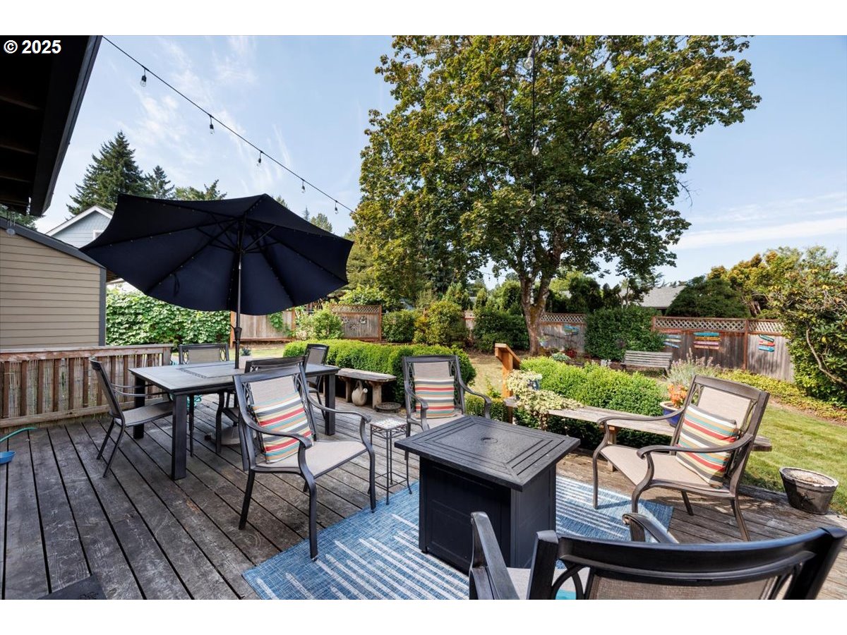 property viewer photo 44