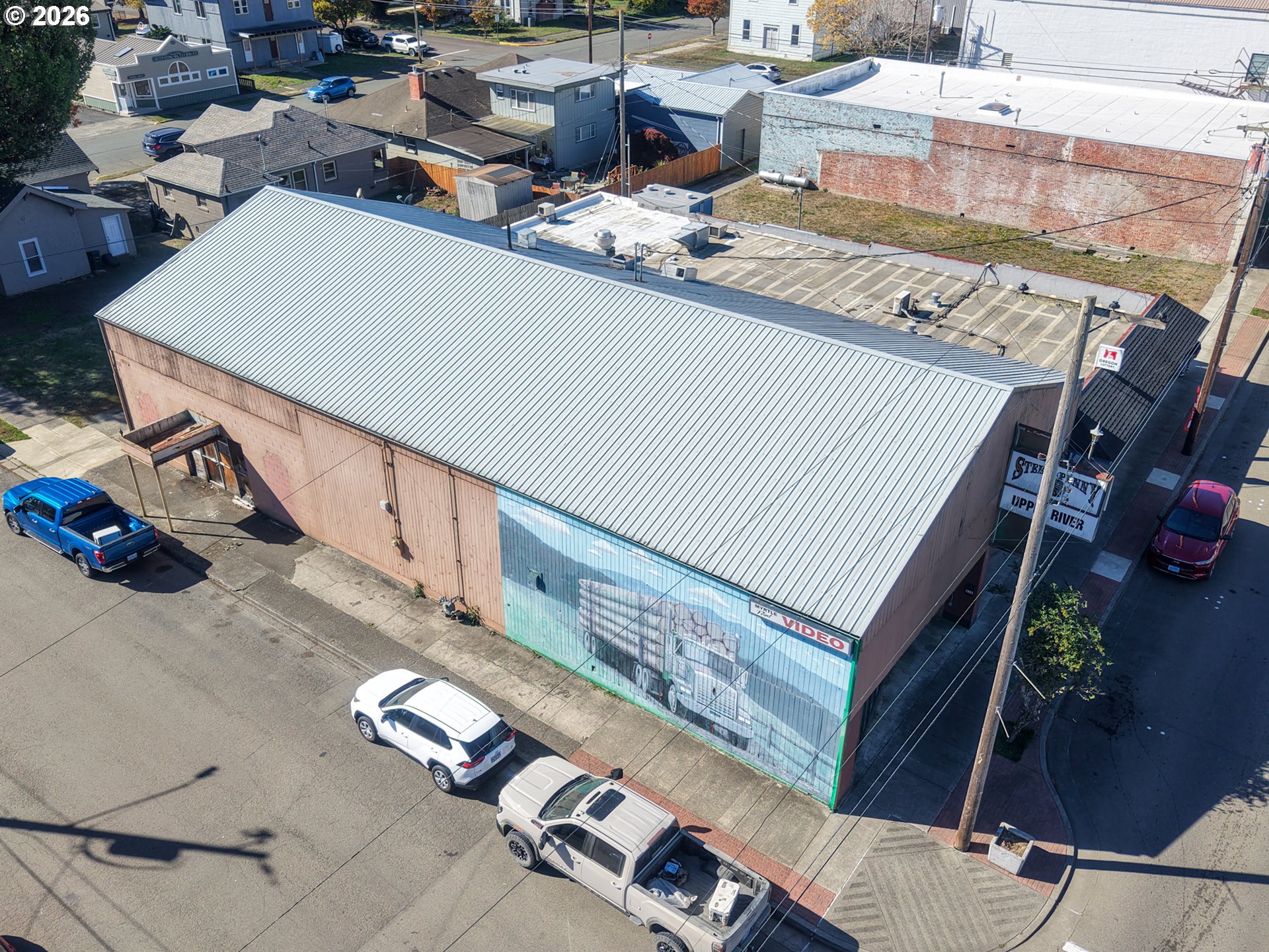 main property photo 18