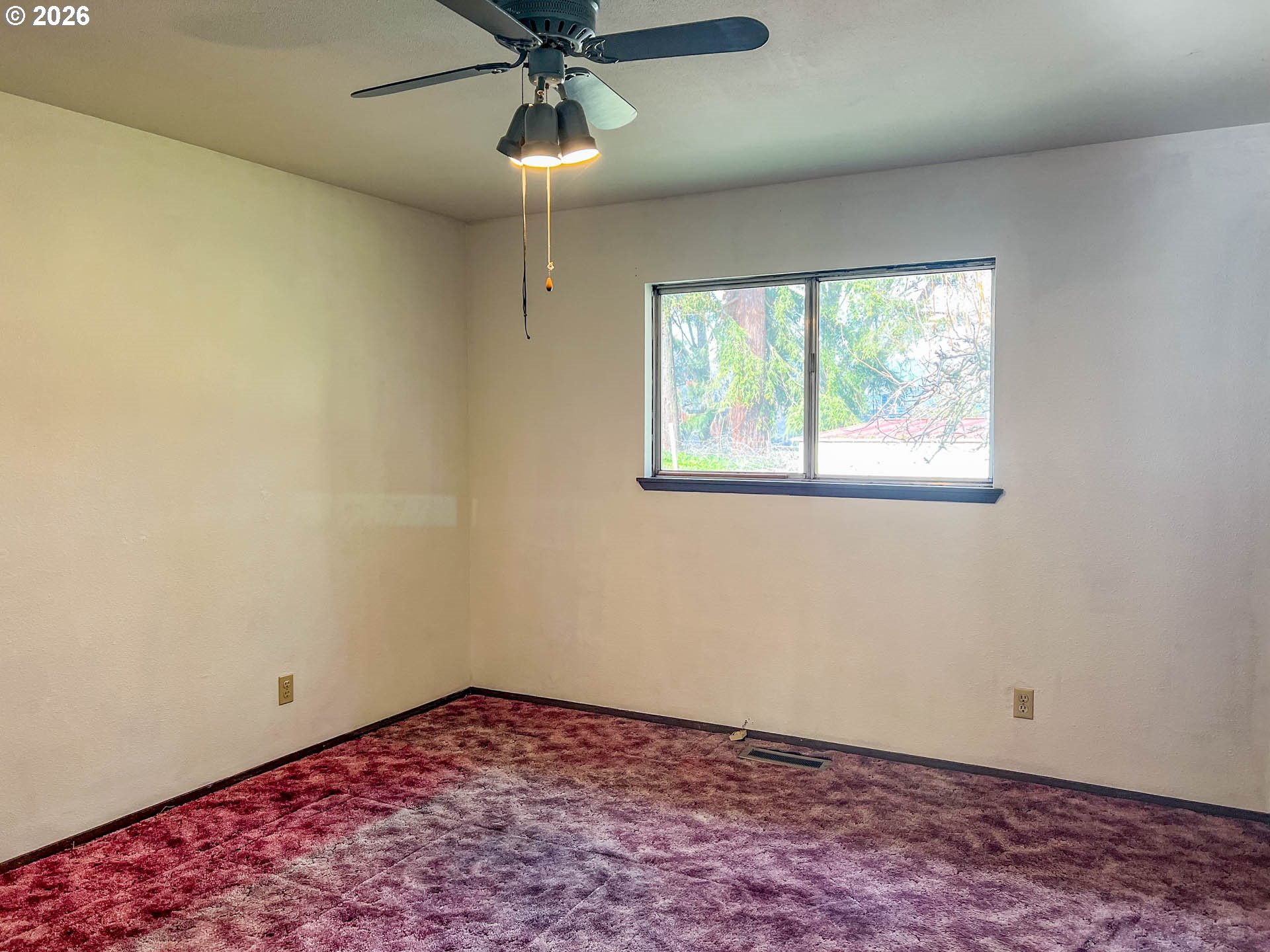 property viewer photo 11