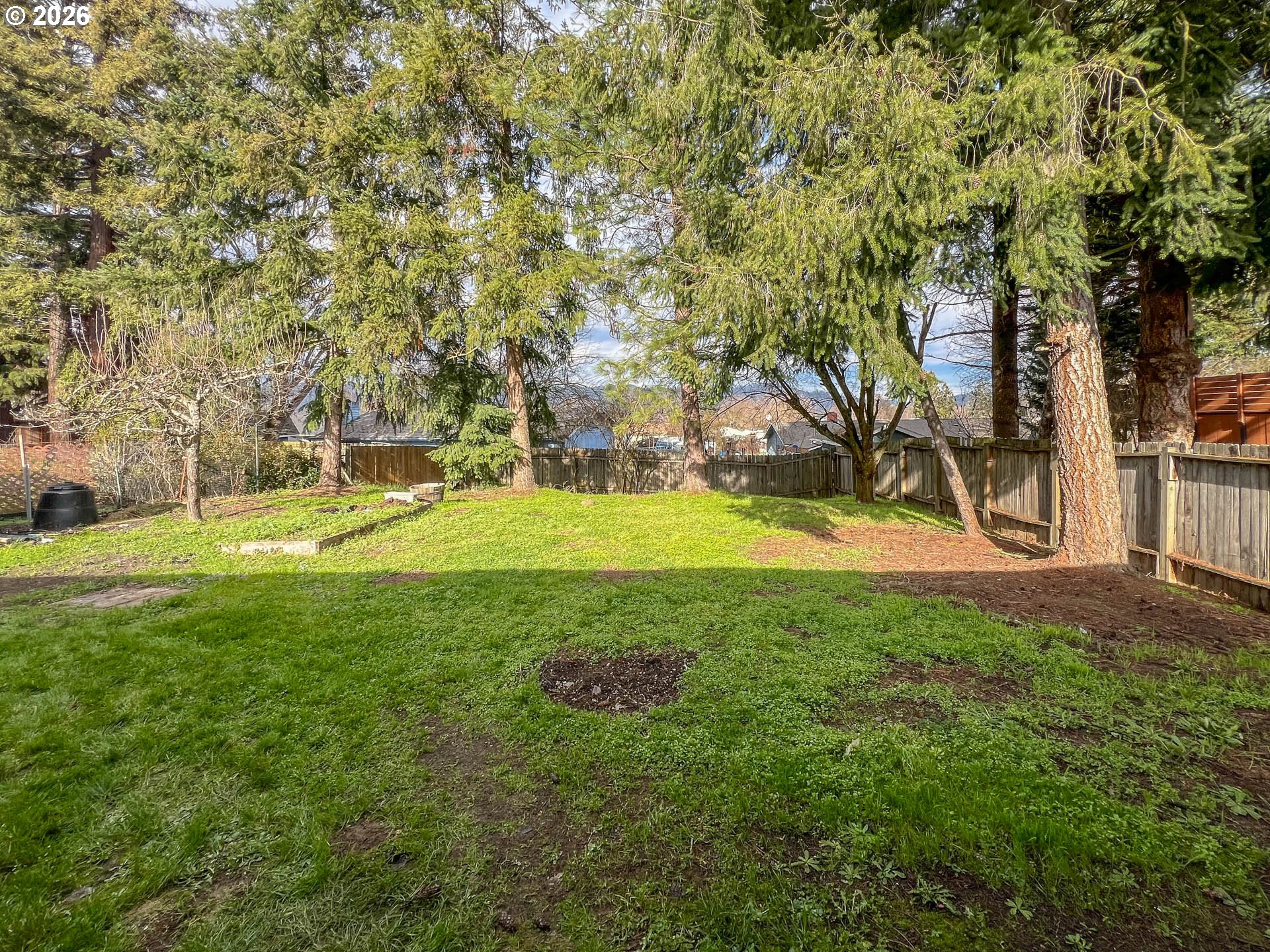 property viewer photo 13
