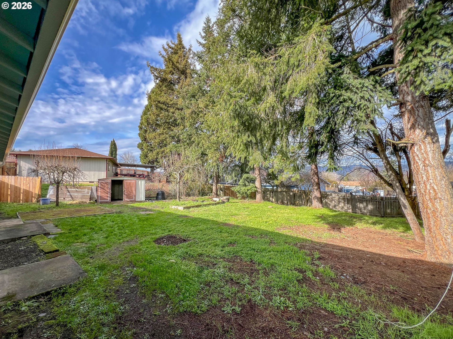 property viewer photo 14