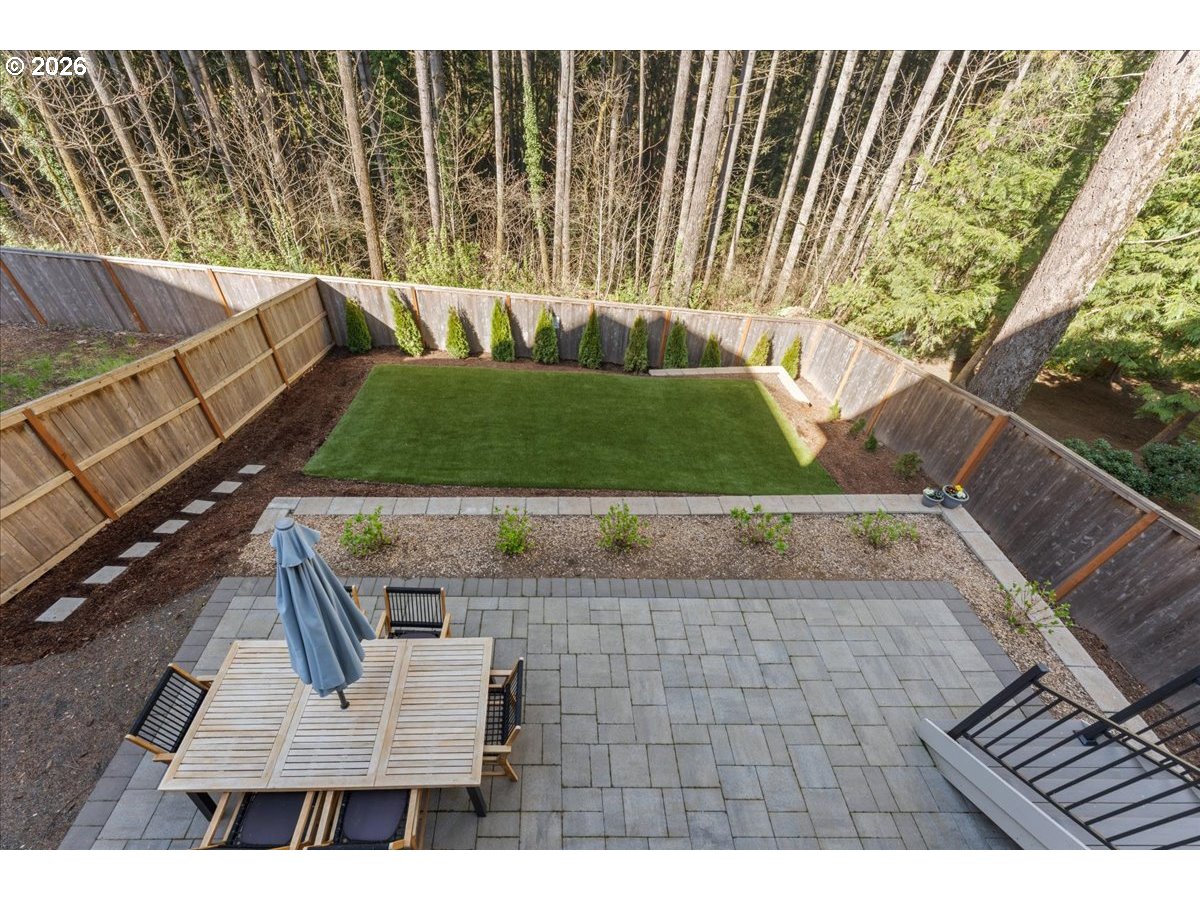 property viewer photo 1