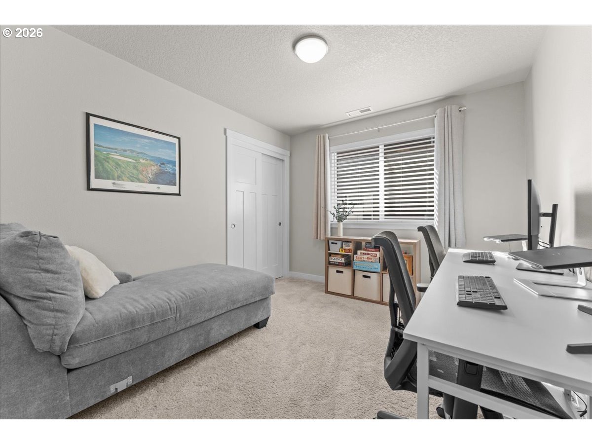 property viewer photo 19