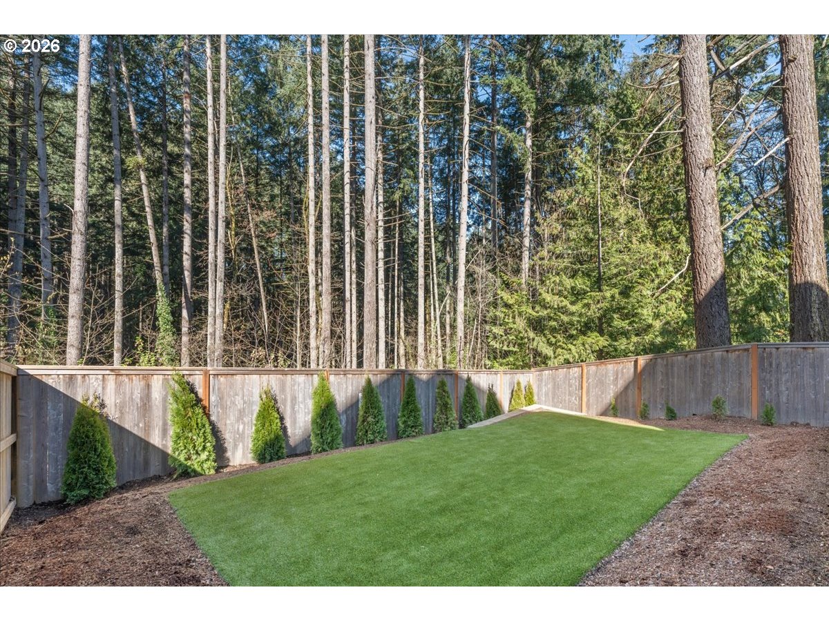 property viewer photo 31