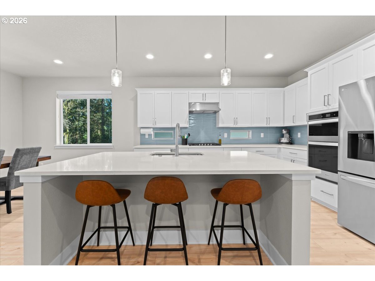 property viewer photo 6