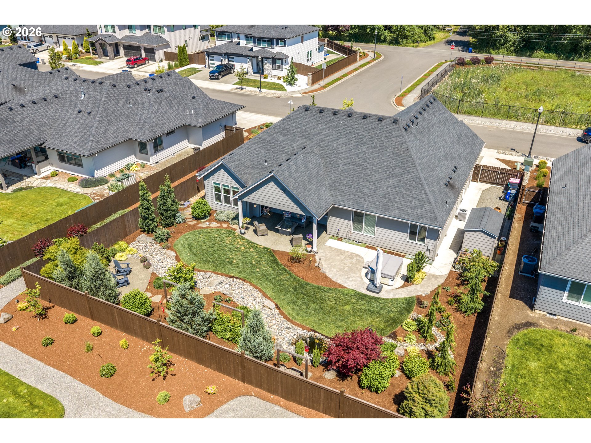 main property photo 41