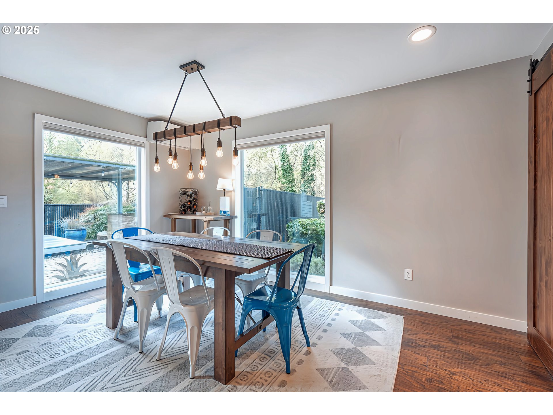 property viewer photo 15