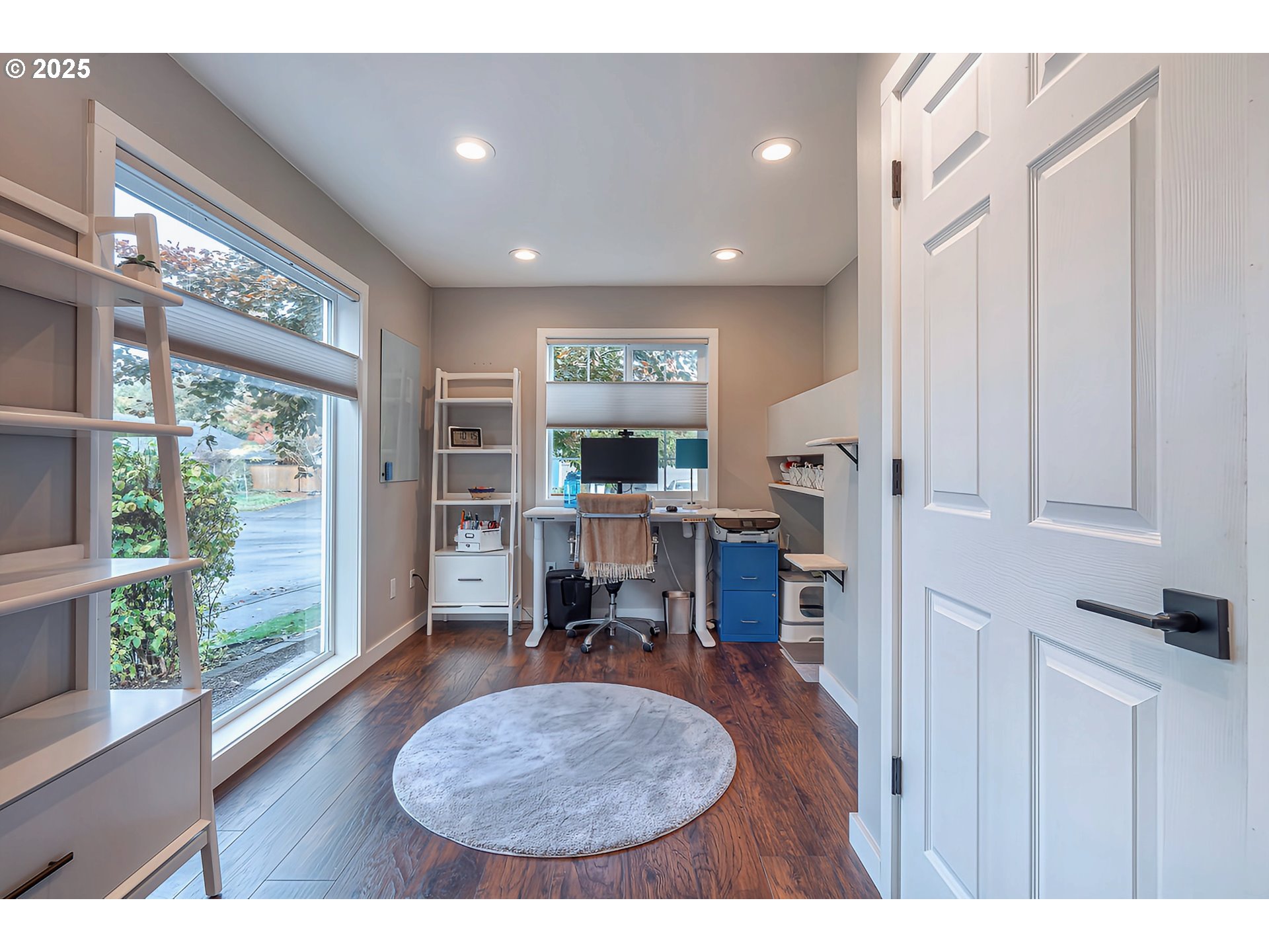 property viewer photo 17