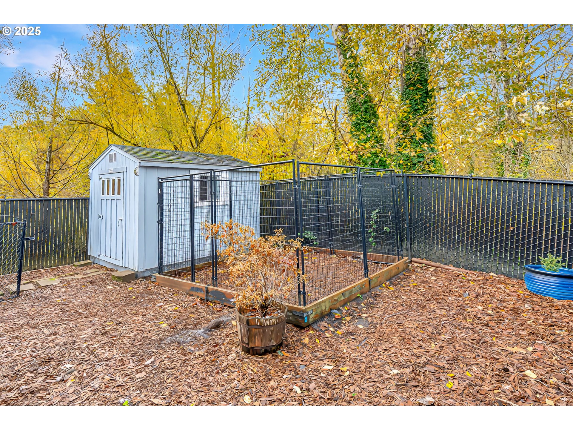 property viewer photo 40