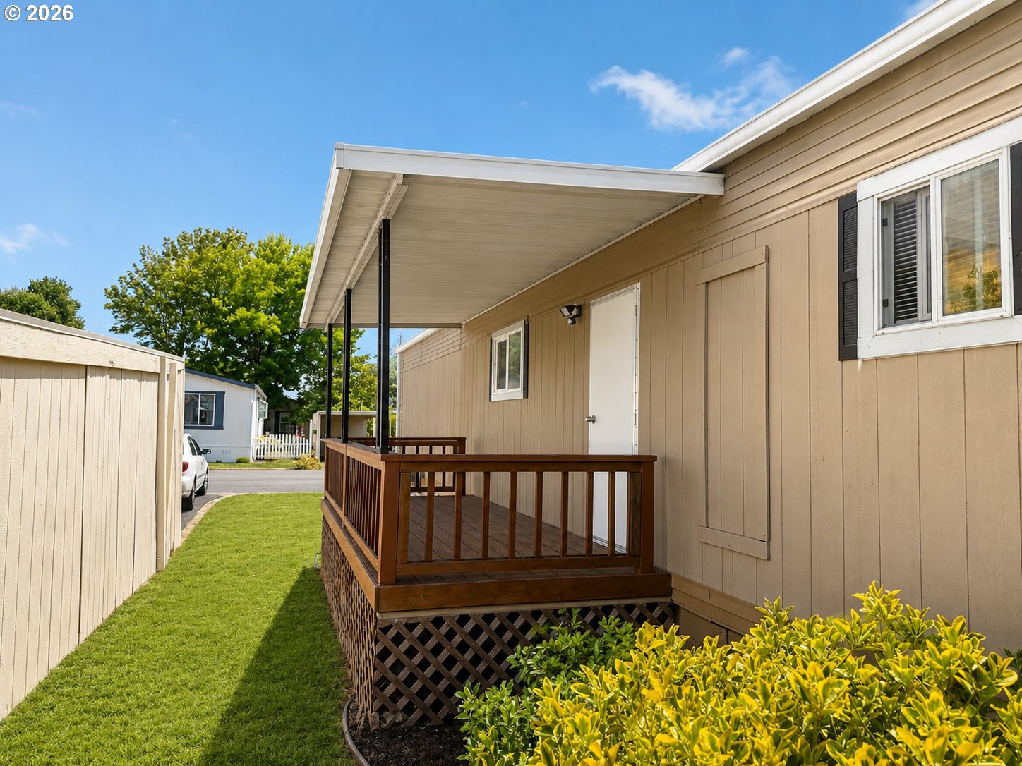 main property photo 20