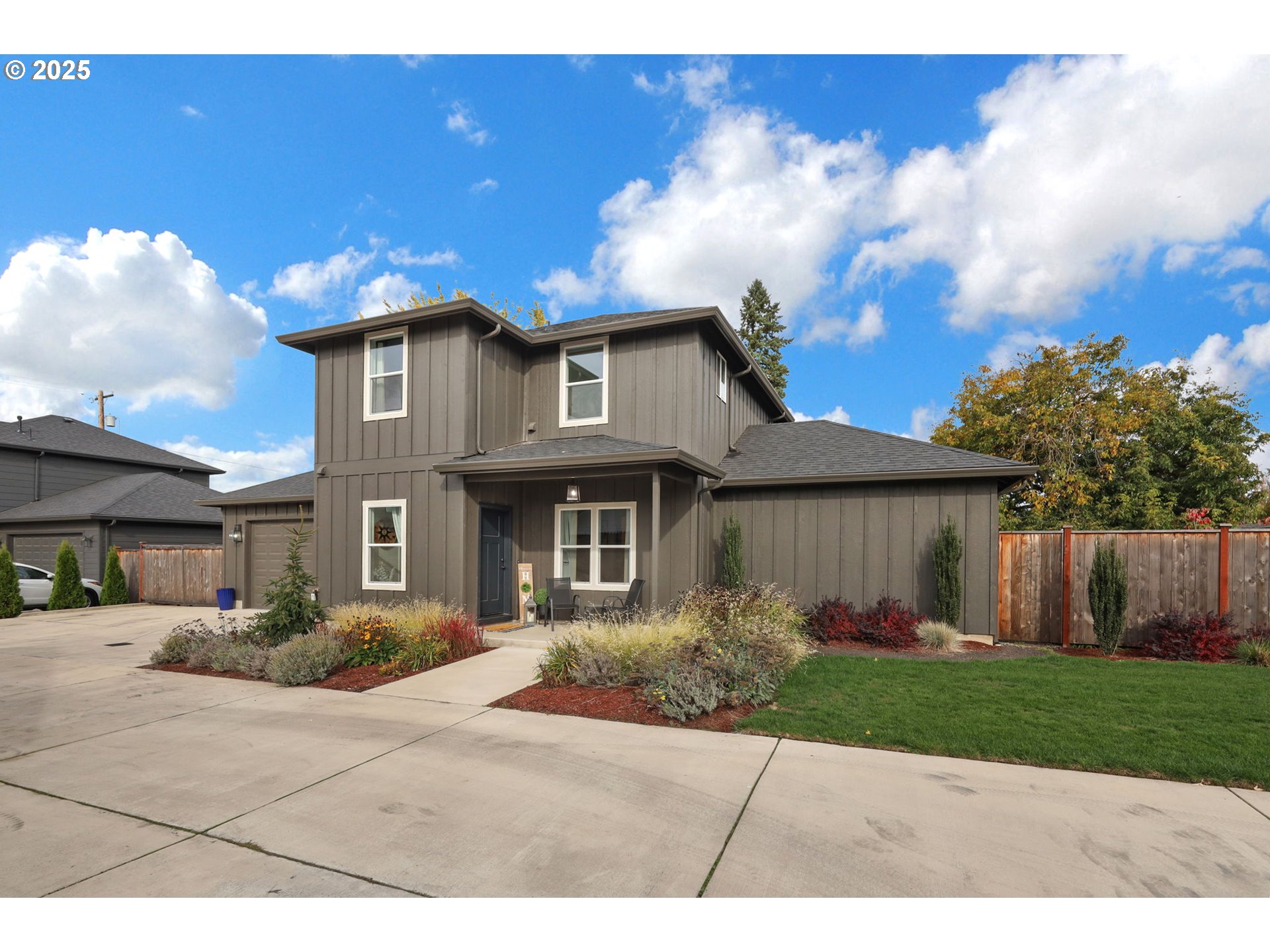 main property photo 0