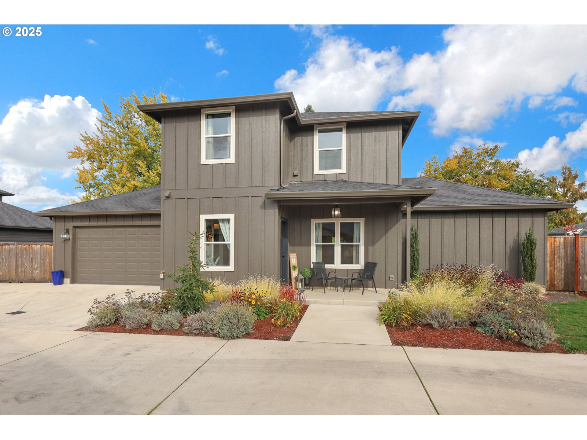 property viewer photo 1