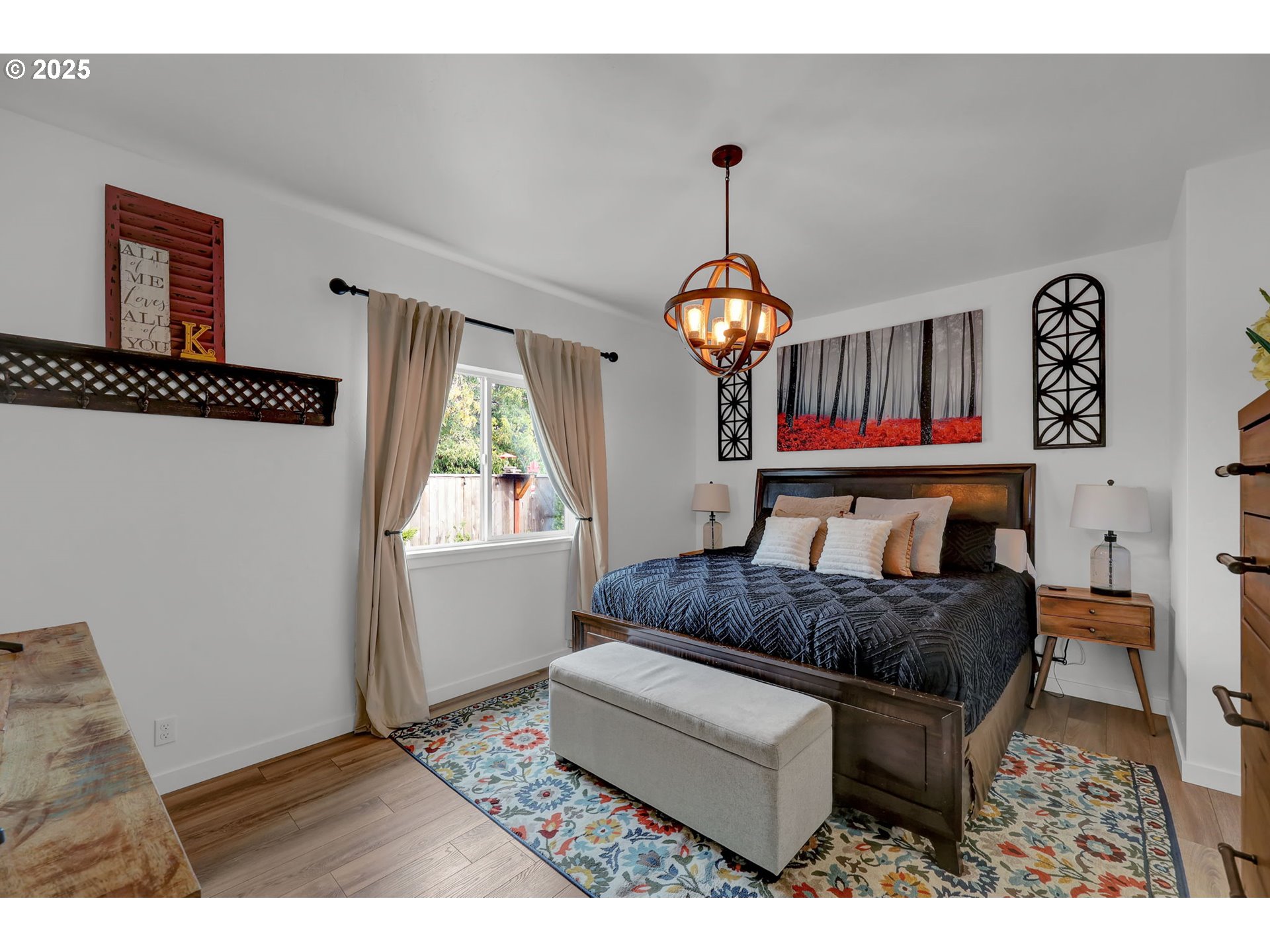 property viewer photo 18