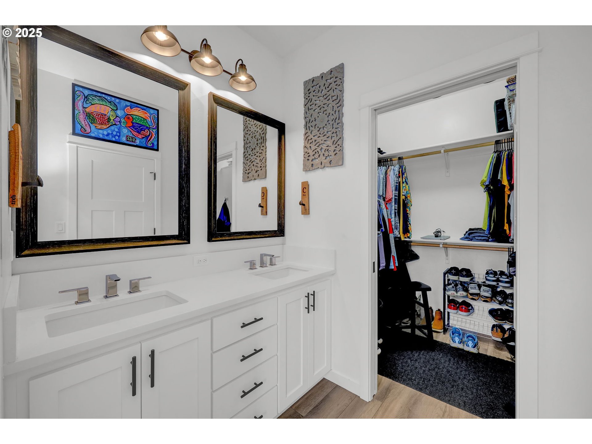 property viewer photo 22