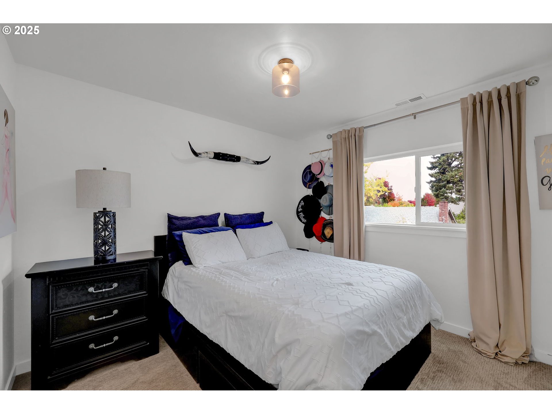 property viewer photo 26