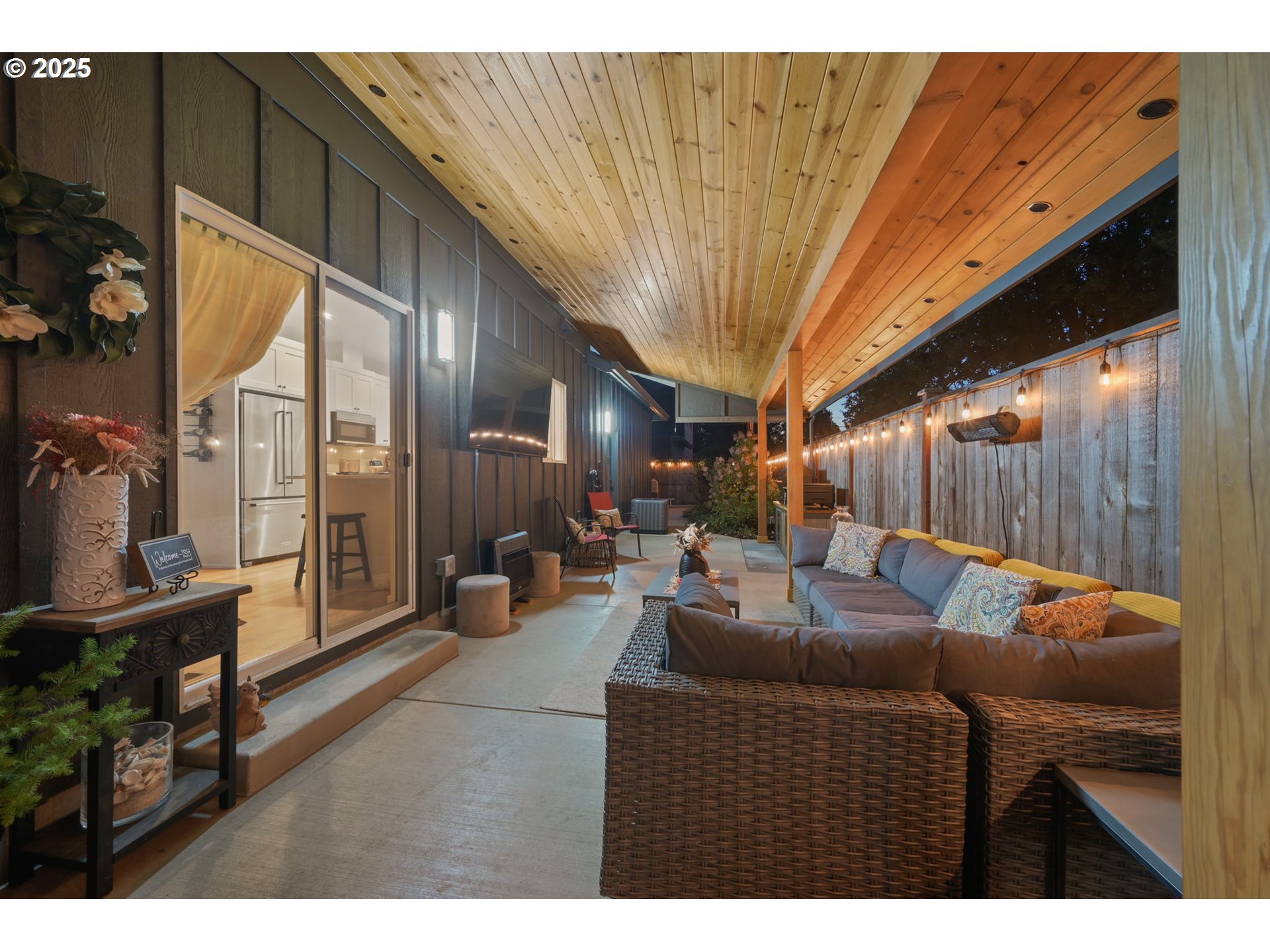 property viewer photo 40