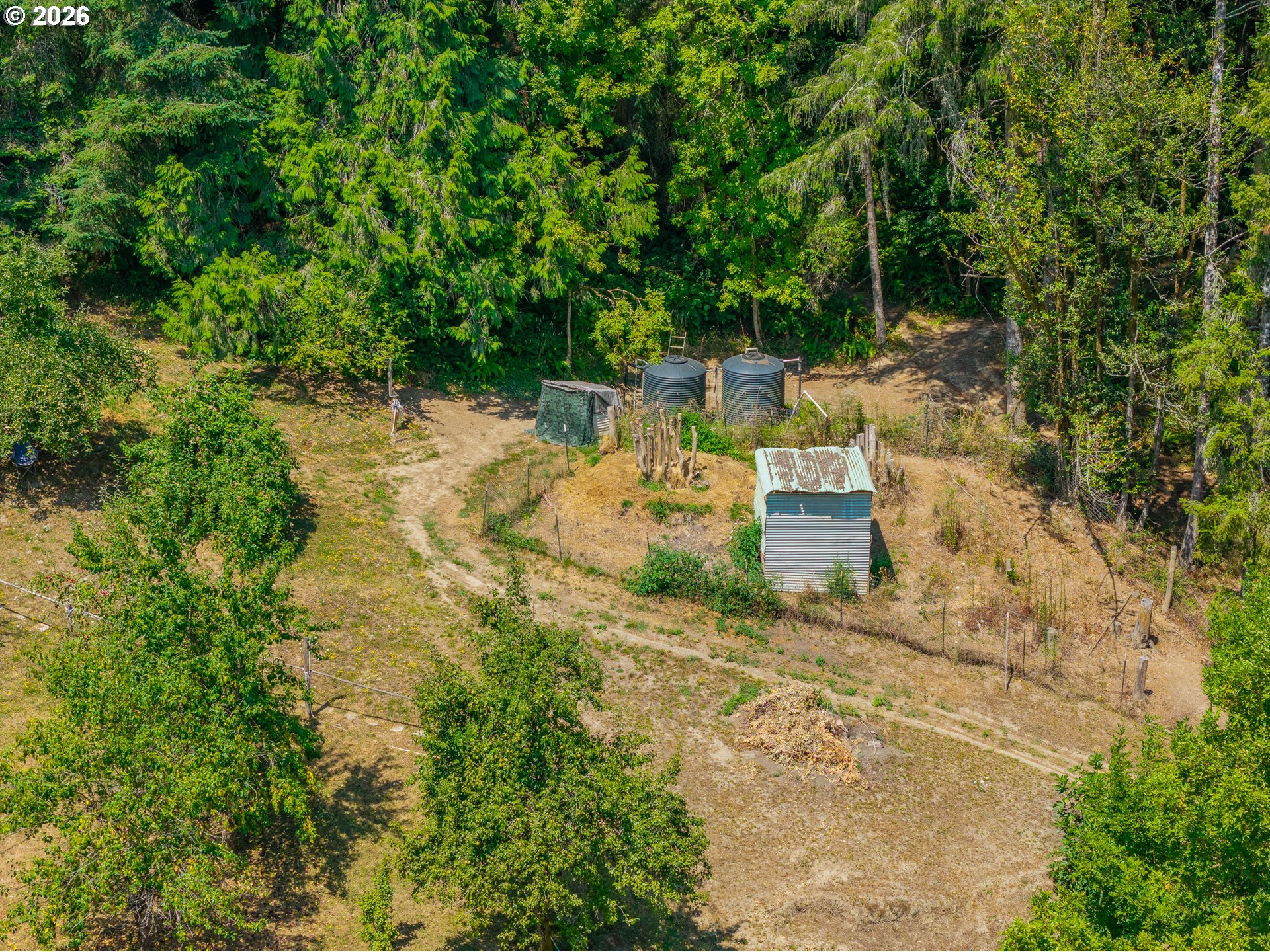 main property photo 31