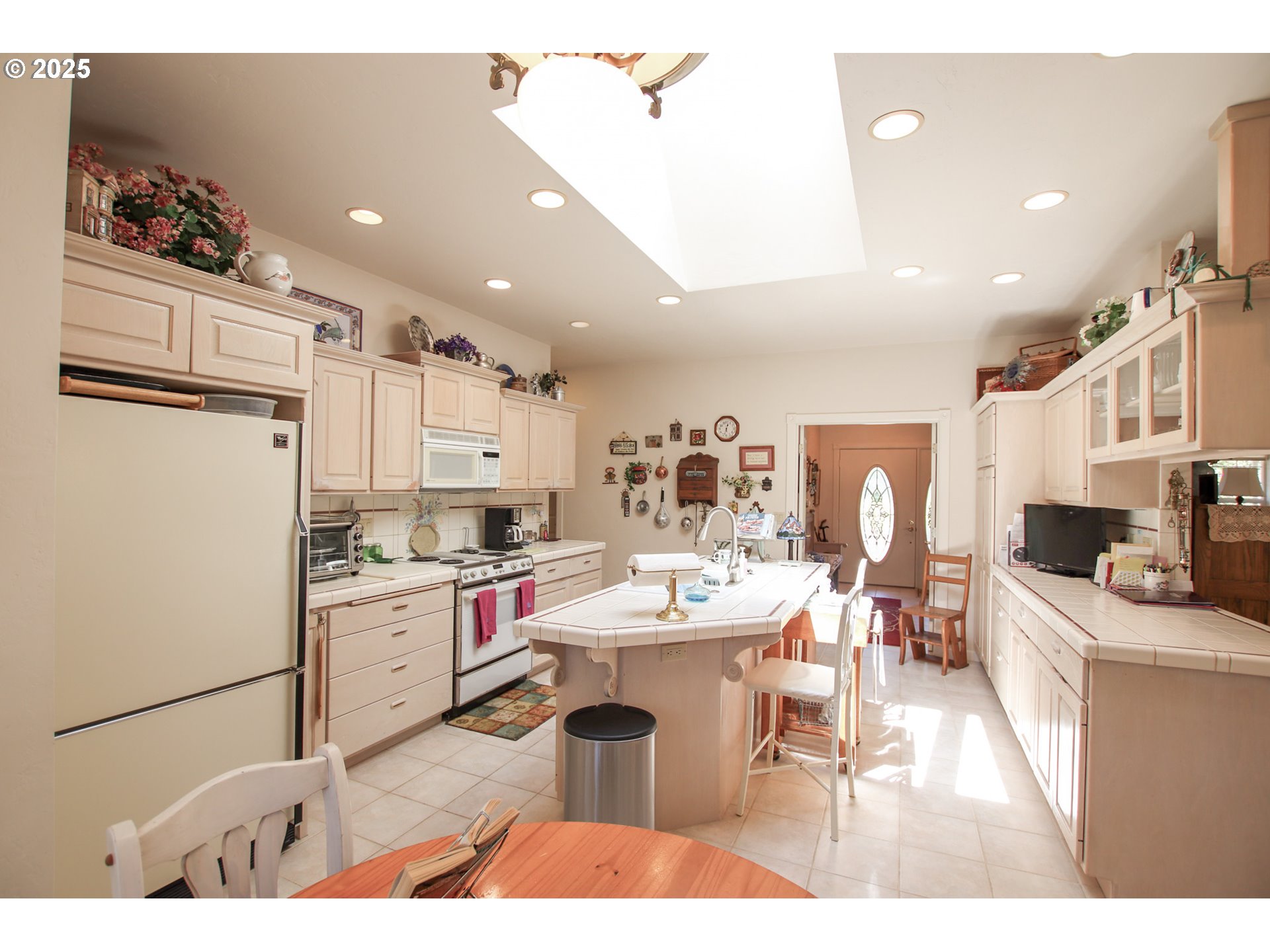 property viewer photo 14