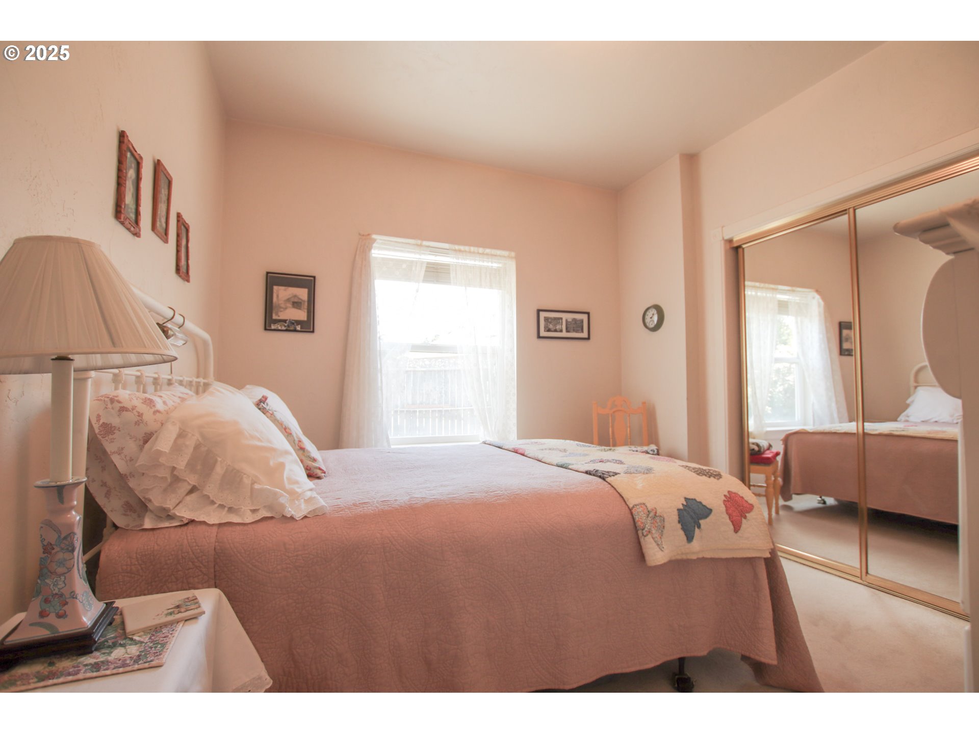 property viewer photo 21
