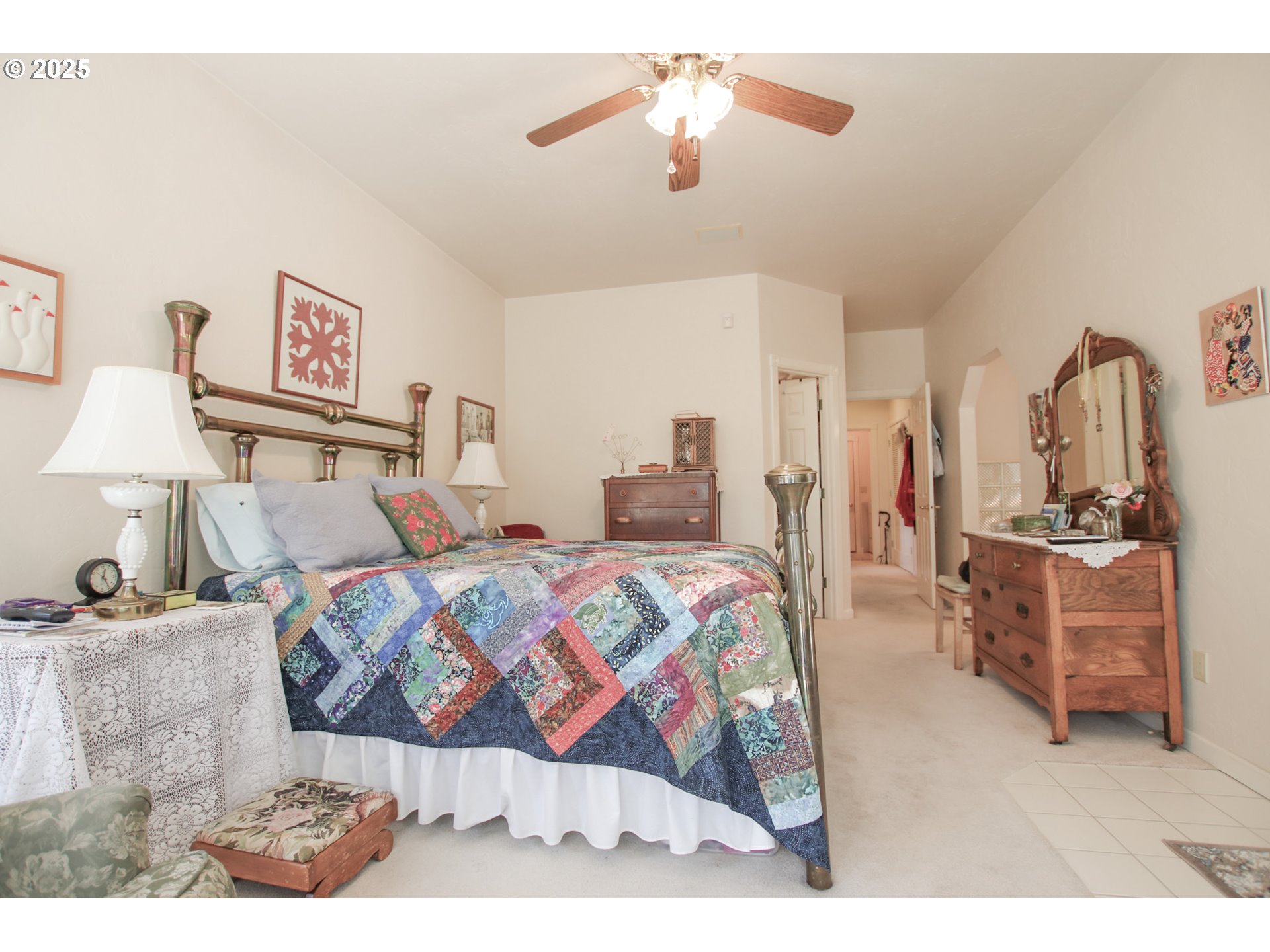 property viewer photo 26