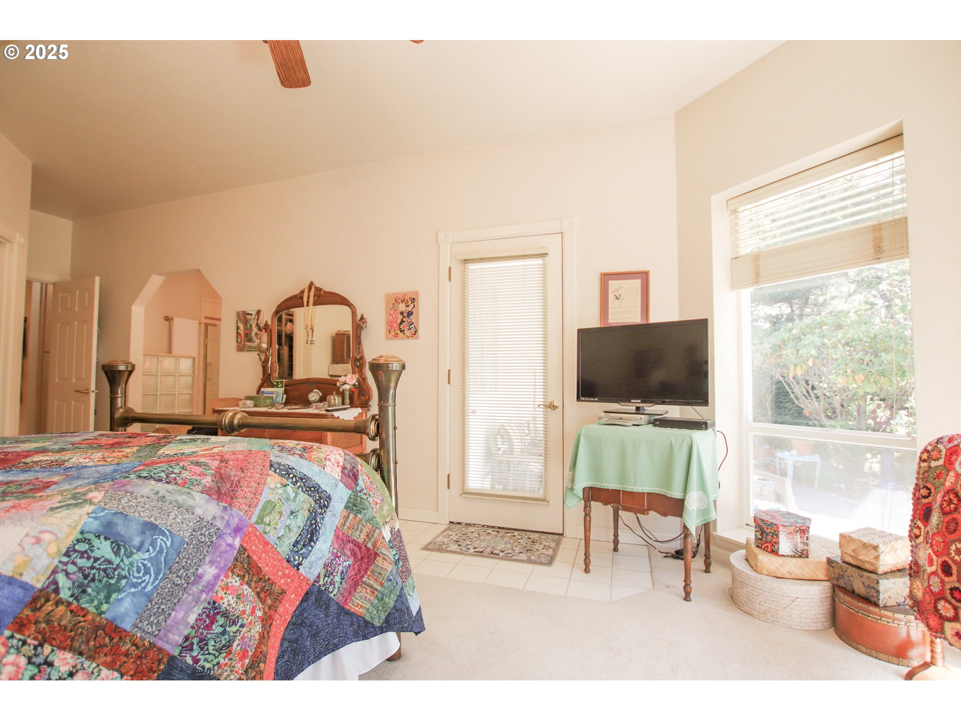 property viewer photo 27