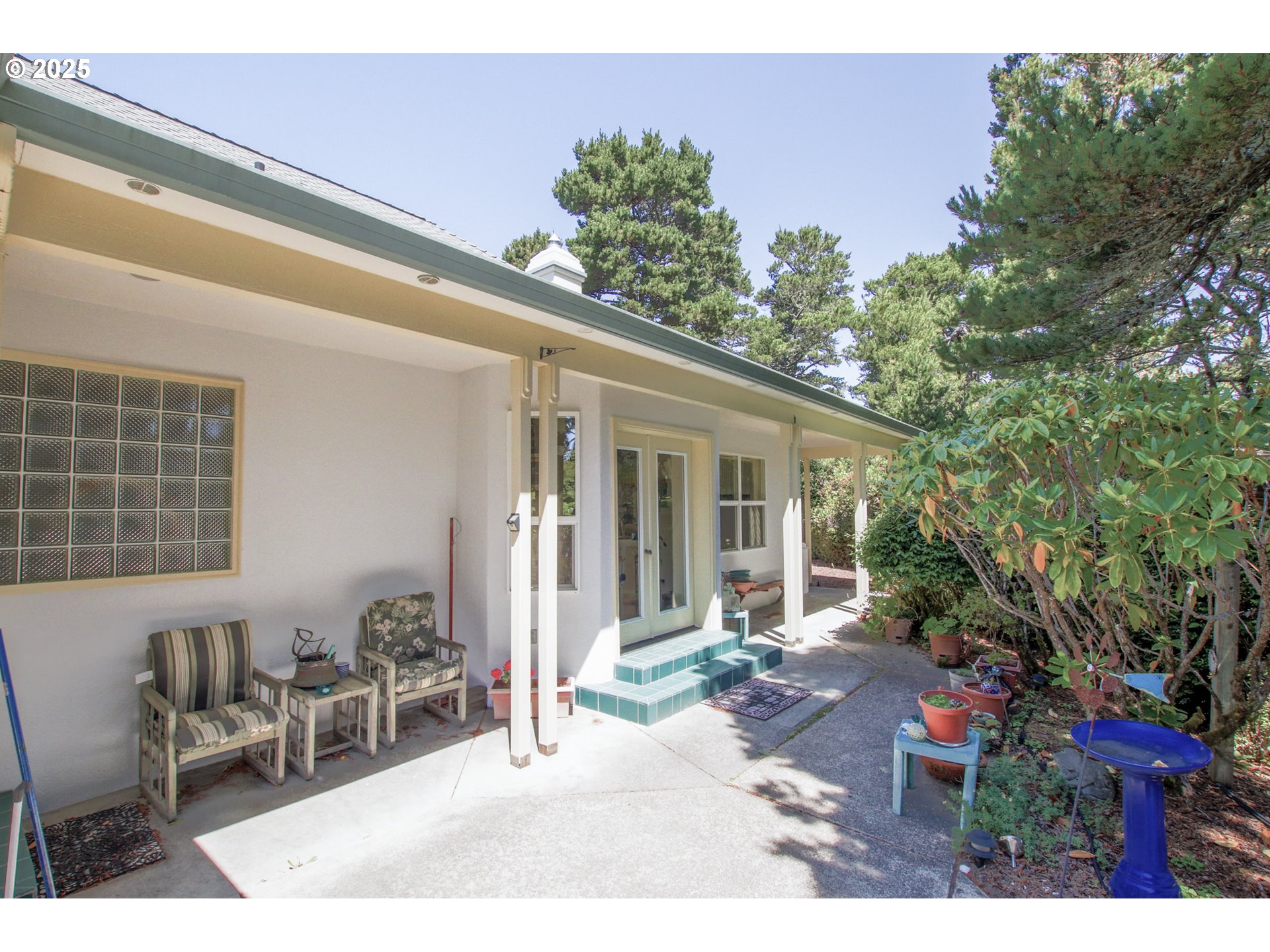 property viewer photo 40