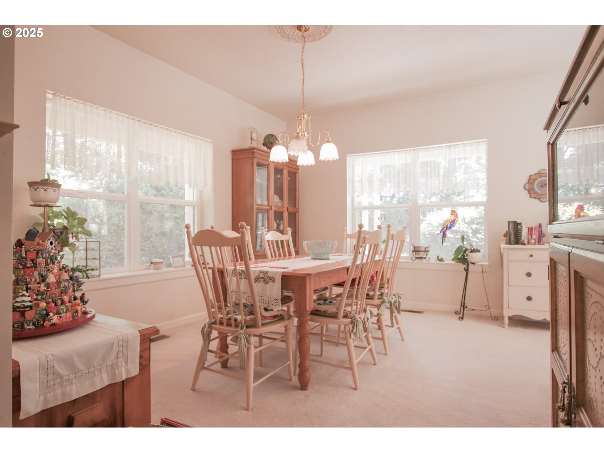 property viewer photo 8