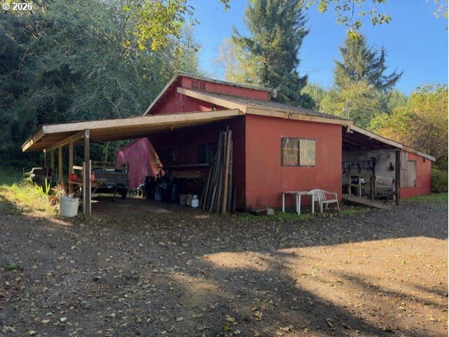 main property photo 11