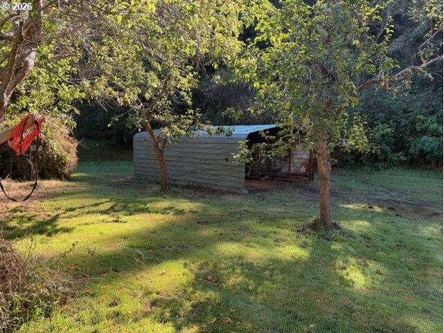 main property photo 13