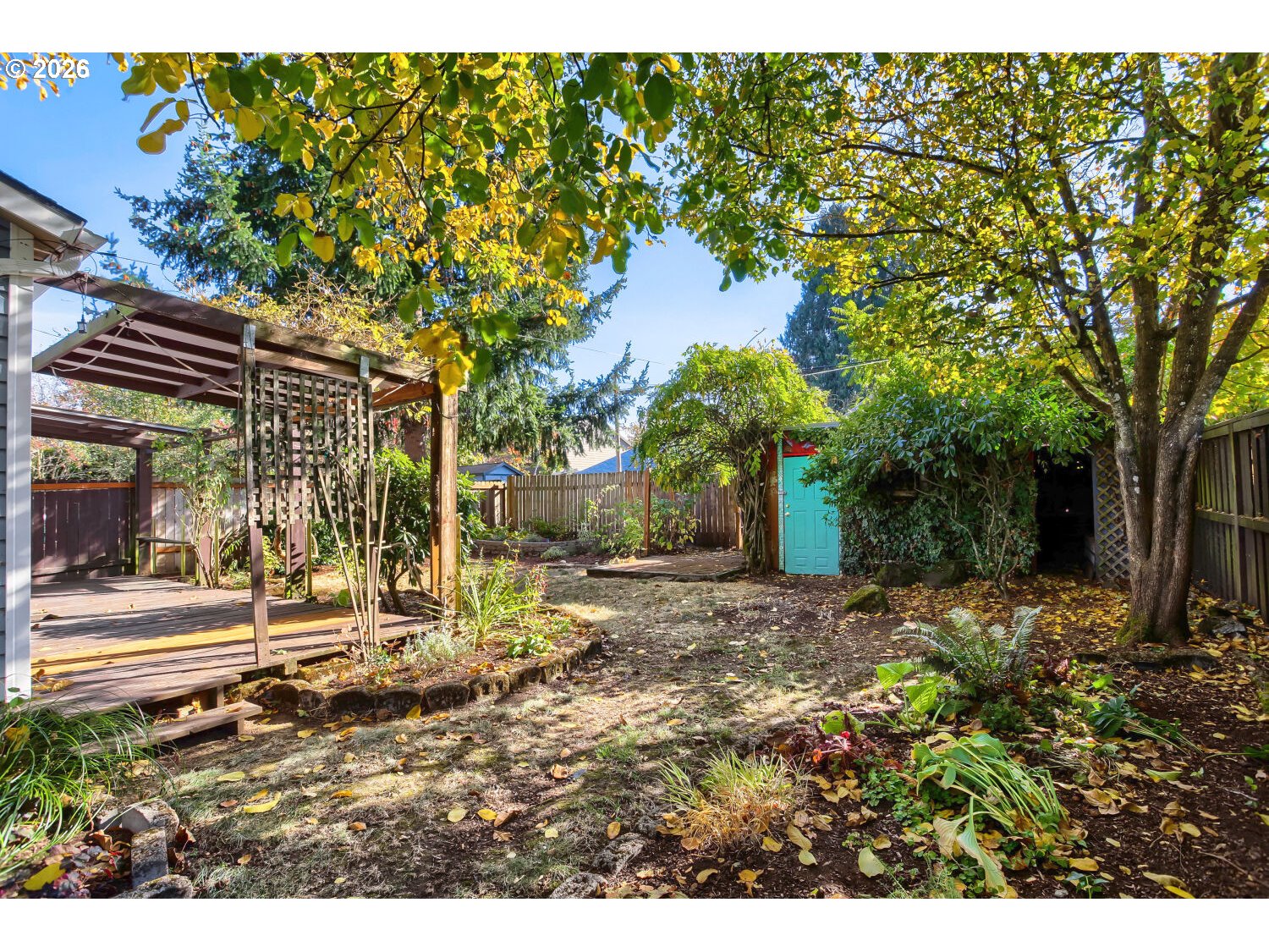 main property photo 27