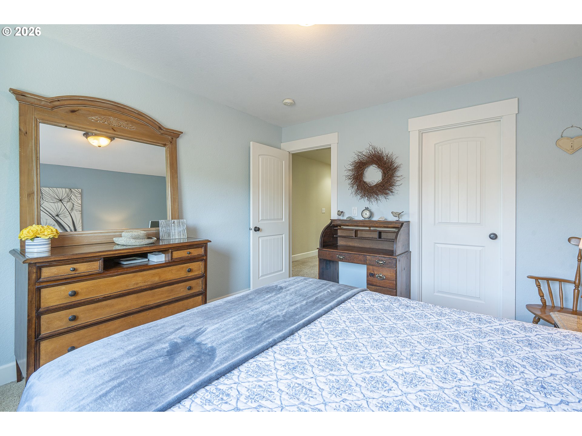 main property photo 28