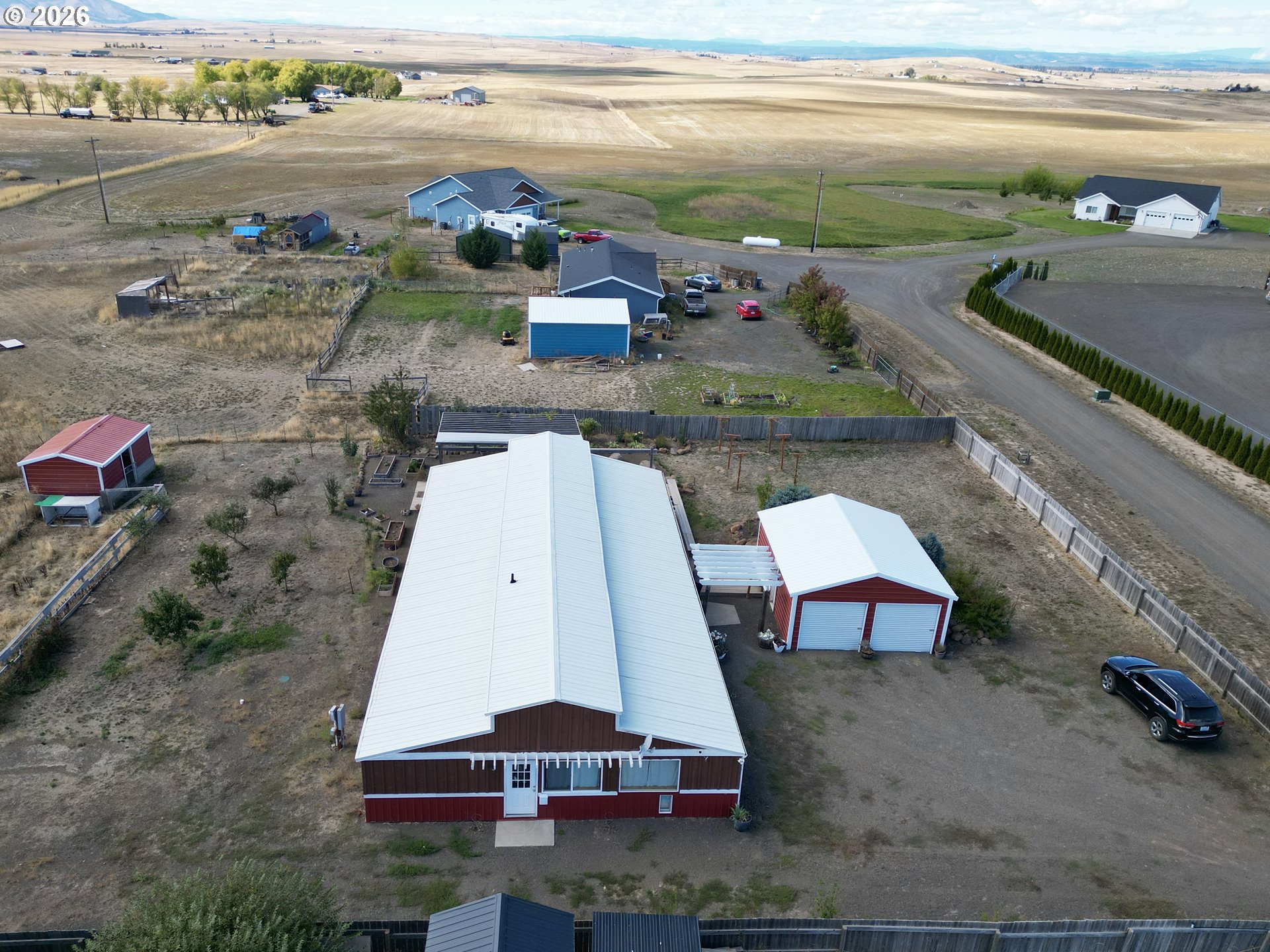 main property photo 10