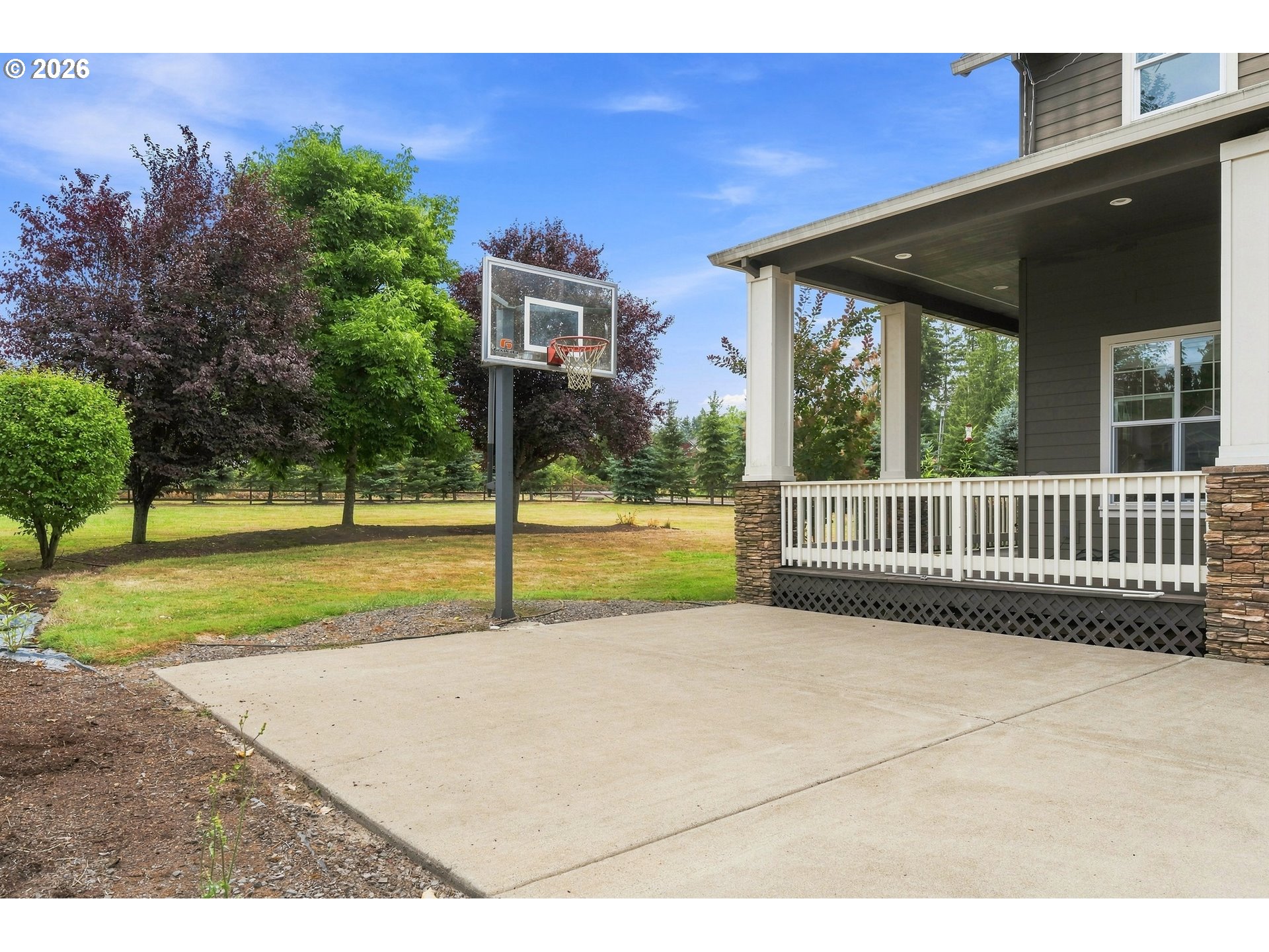 main property photo 34