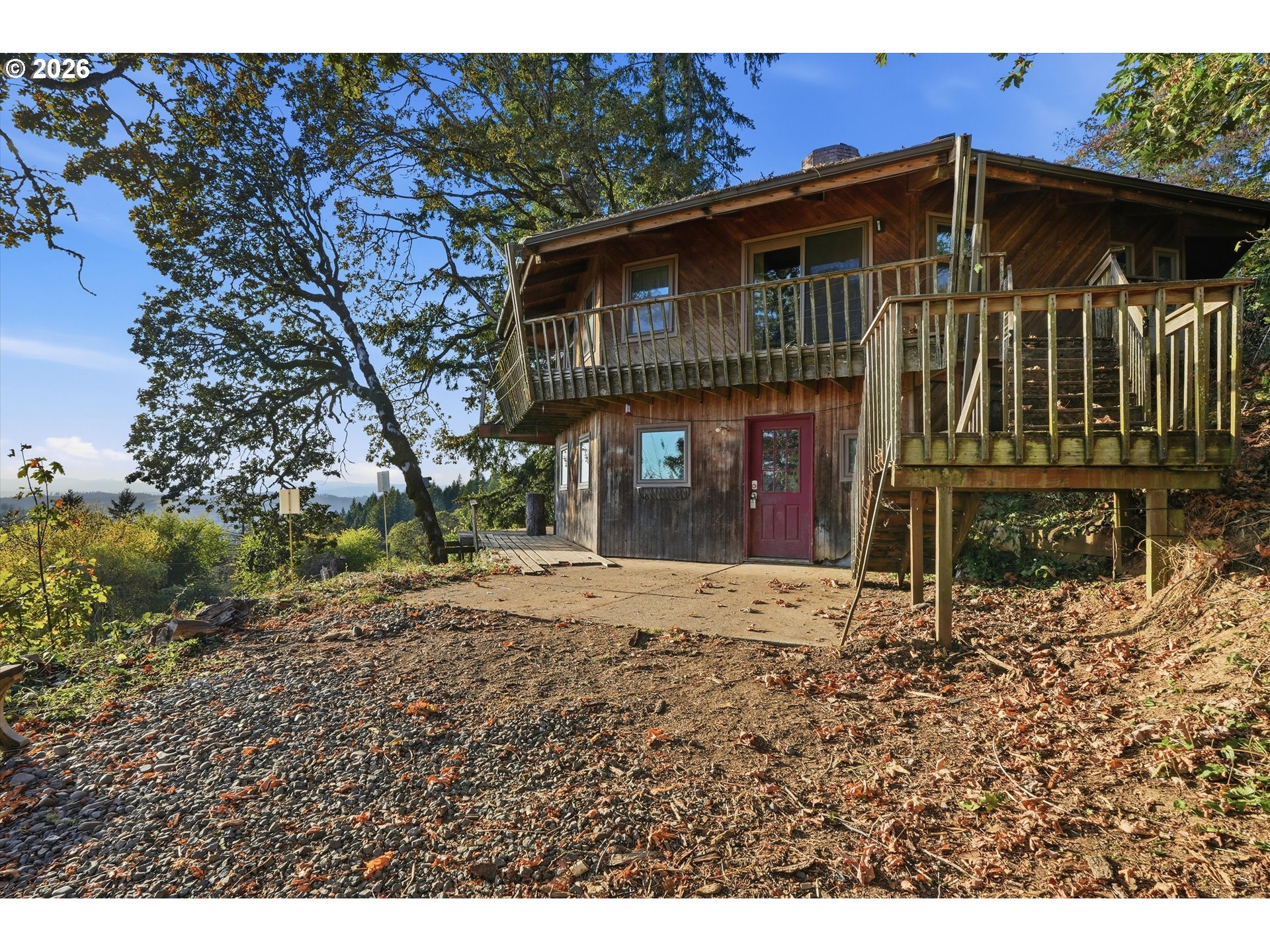 main property photo 27