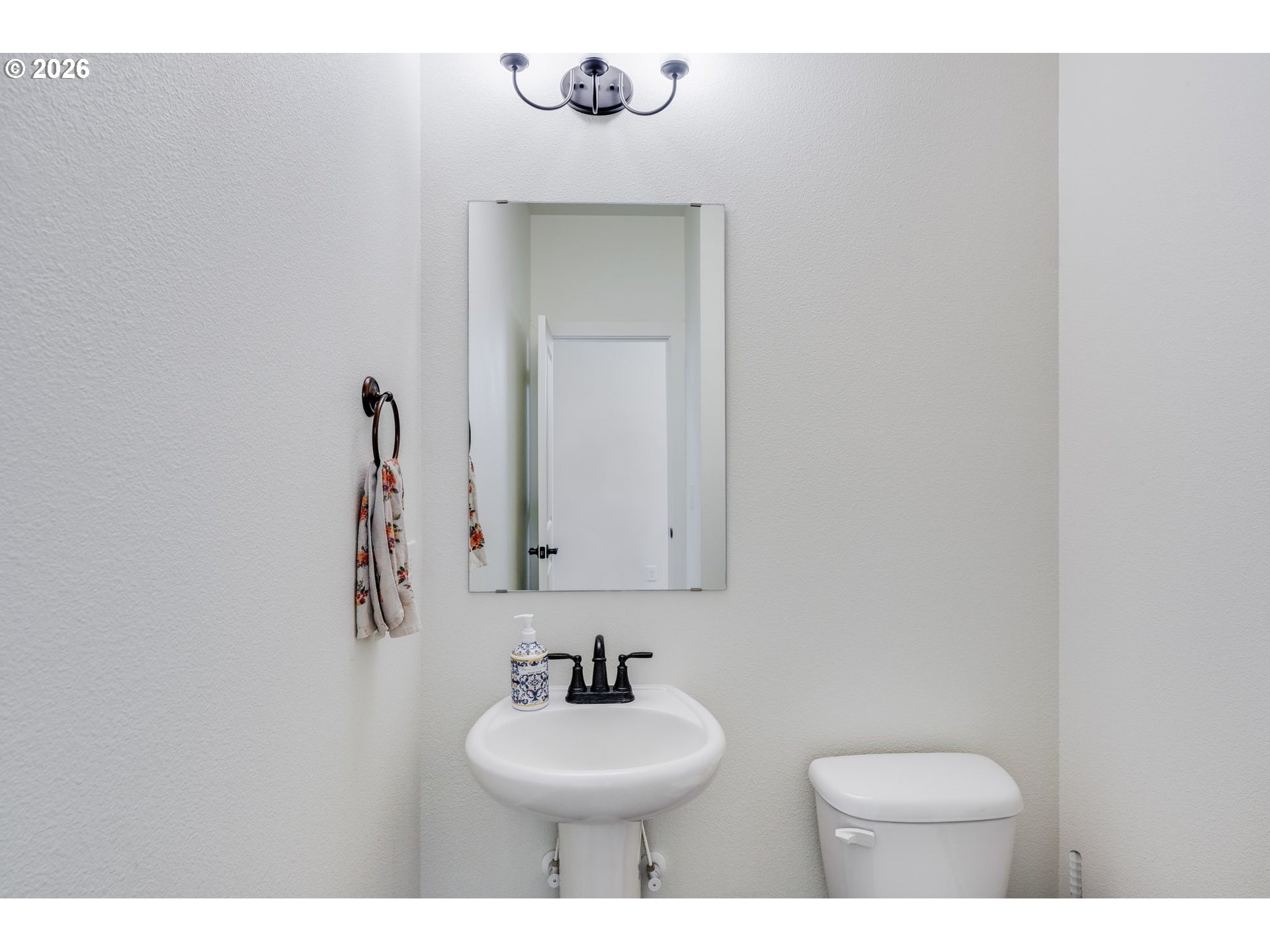 property viewer photo 19